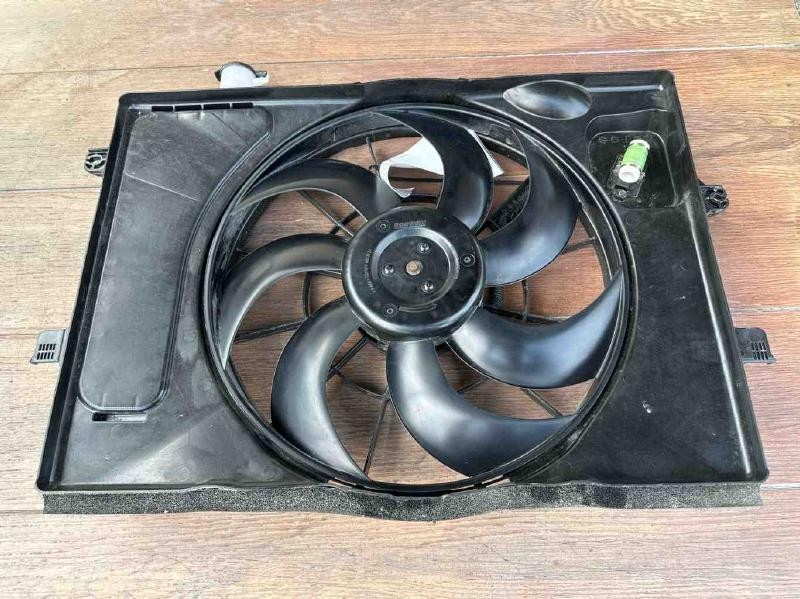 2024-2025 Hyundai Elantra 2.0L Radiator Cooling Fan Naturally Aspirated OEM