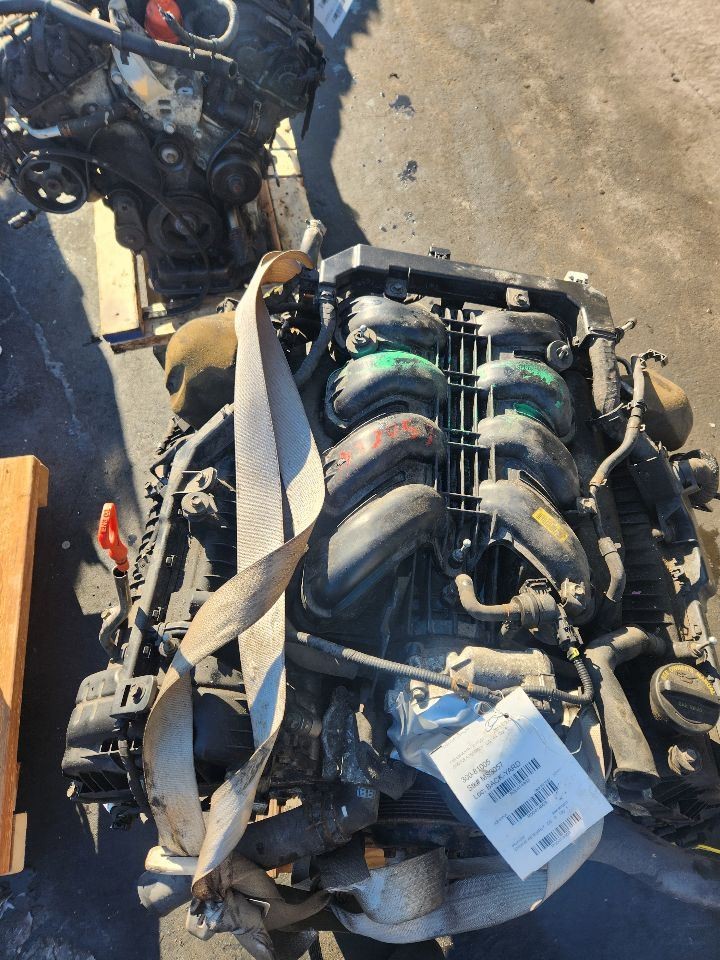 Engine 5.0L VIN H 8th Digit Fits 14-16 EQUUS 414963