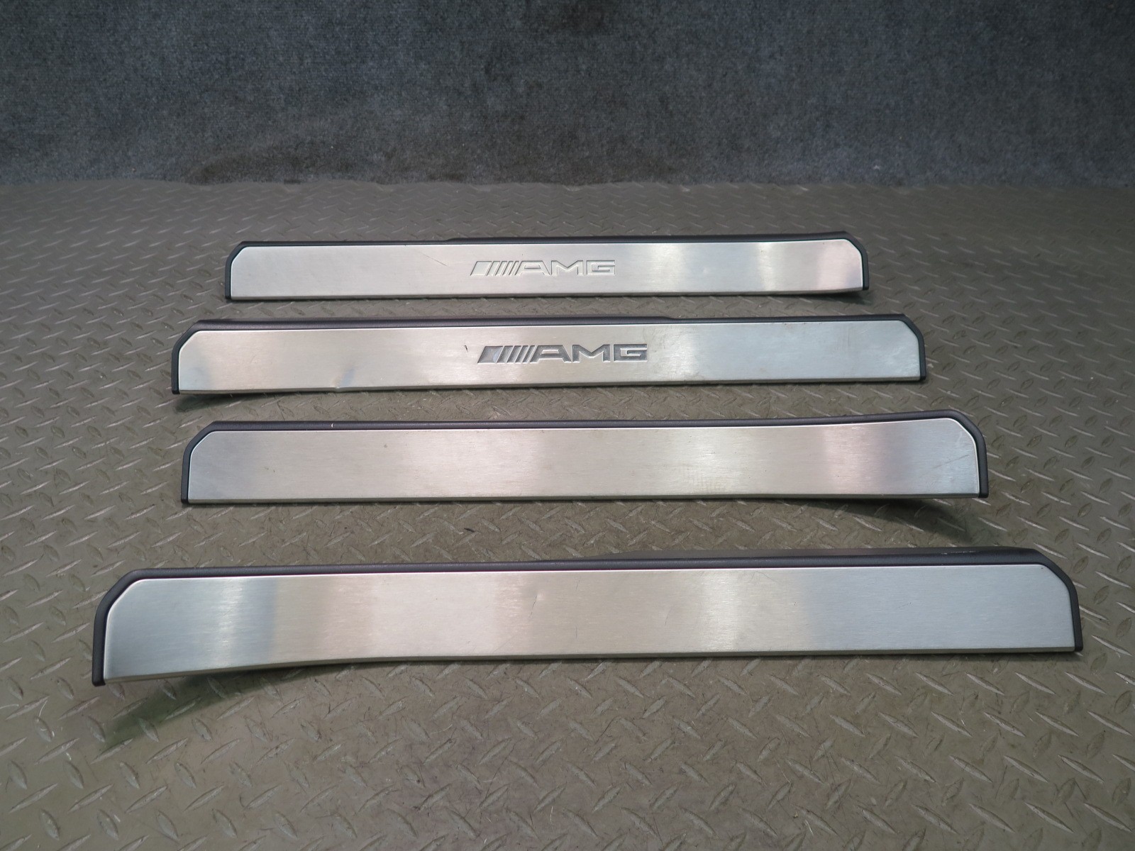 07-13 MERCEDES W221 S63 AMG FRONT & REAR DOOR SCUFF SILL PLATE TRIM SET OEM