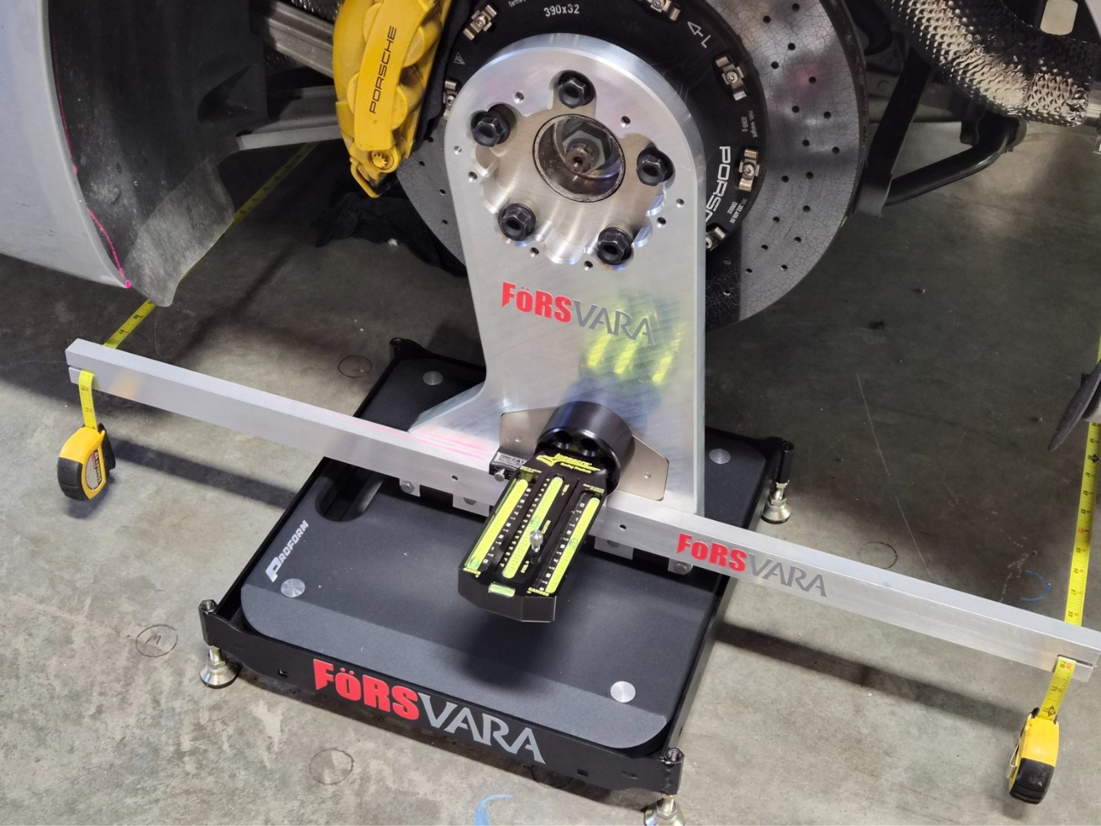 Forsvara Pro series Hub Stands DIY suspension track alignment system, SET OF TWO