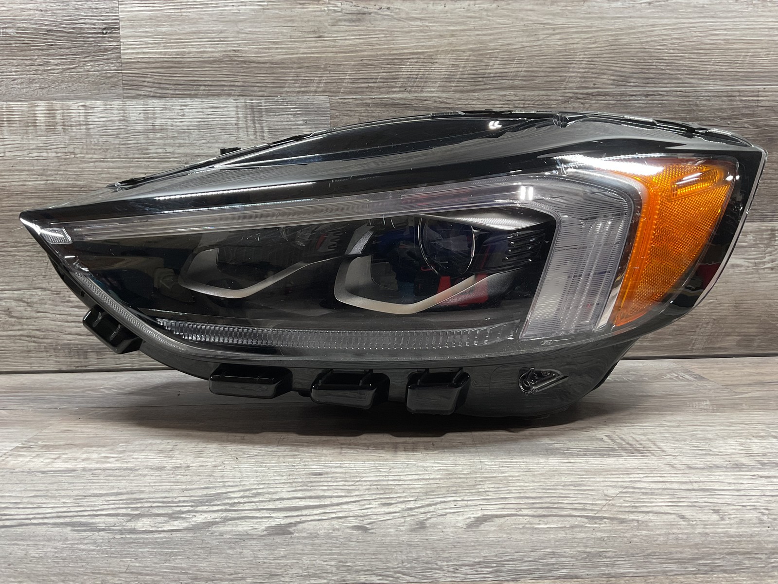 USED - 2019-2024 Ford Edge L Headlamp LED - OEM USED - 2019-2024 Ford Edge L Headlamp LED - OEM