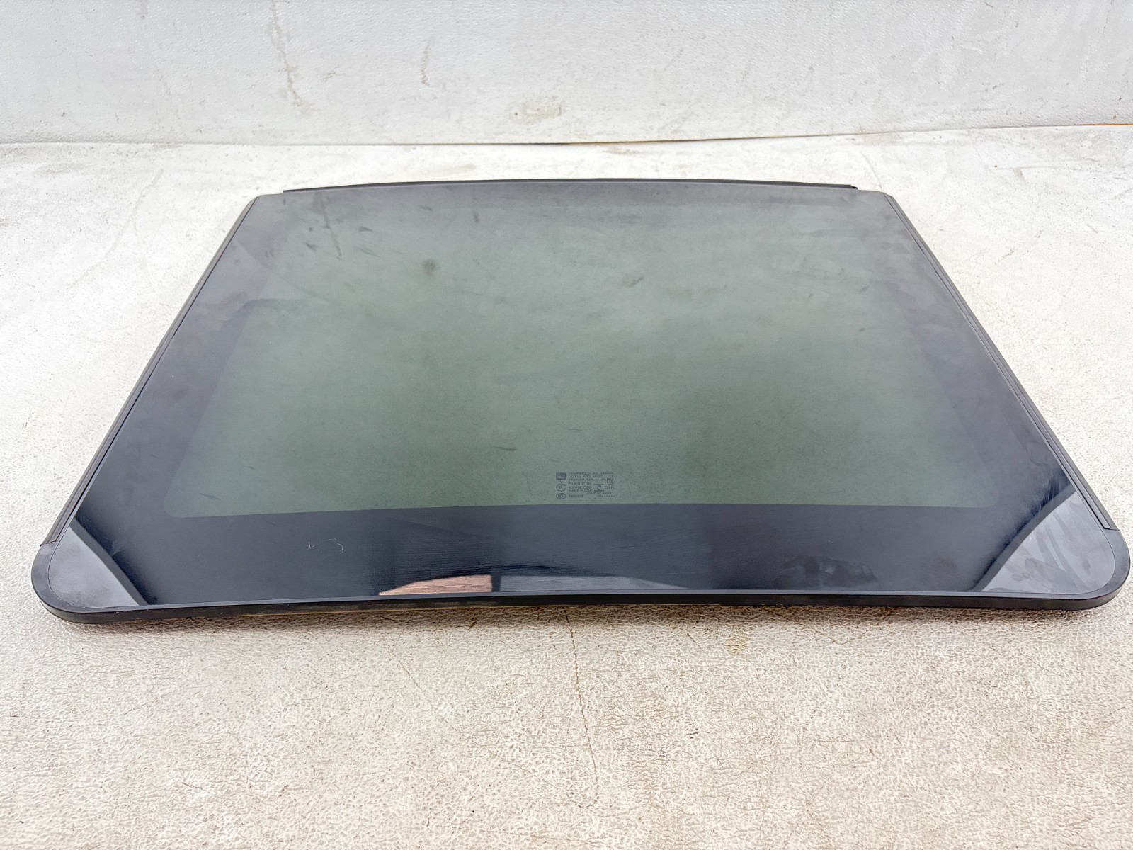 2018-2024 GMC Terrain Sunroof Stationary Rear Window Glass Tinted 84374349 OEM