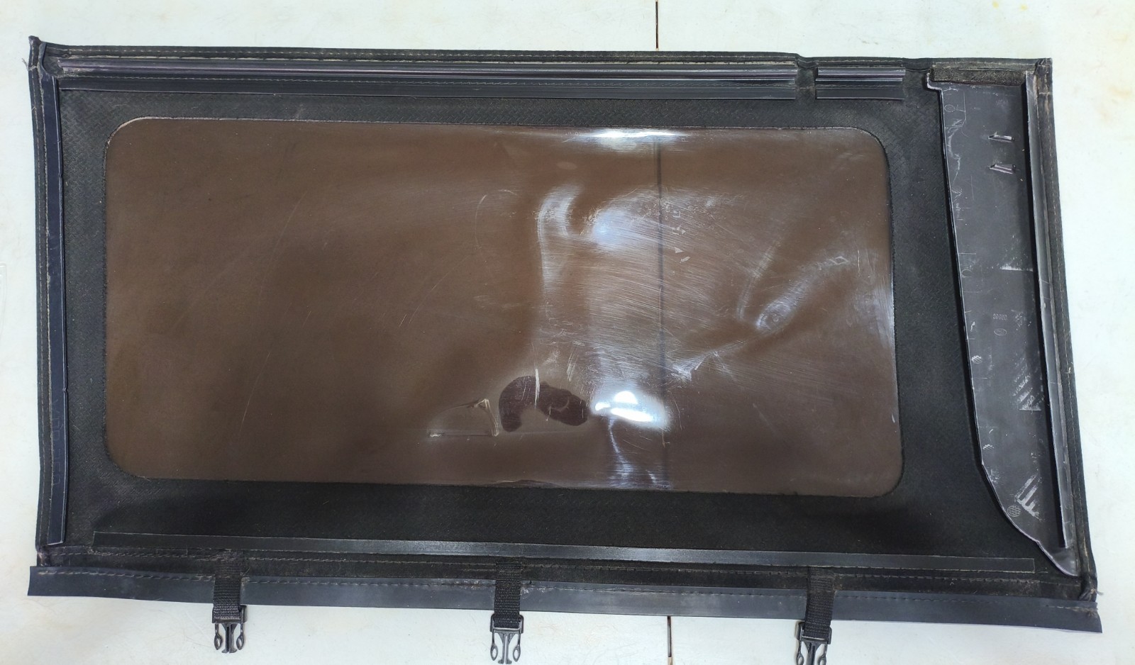 FORD BRONCO 4 DOOR SOFT TOP QUARTER WINDOW REAR RIGHT PASSENGER BLACK OEM