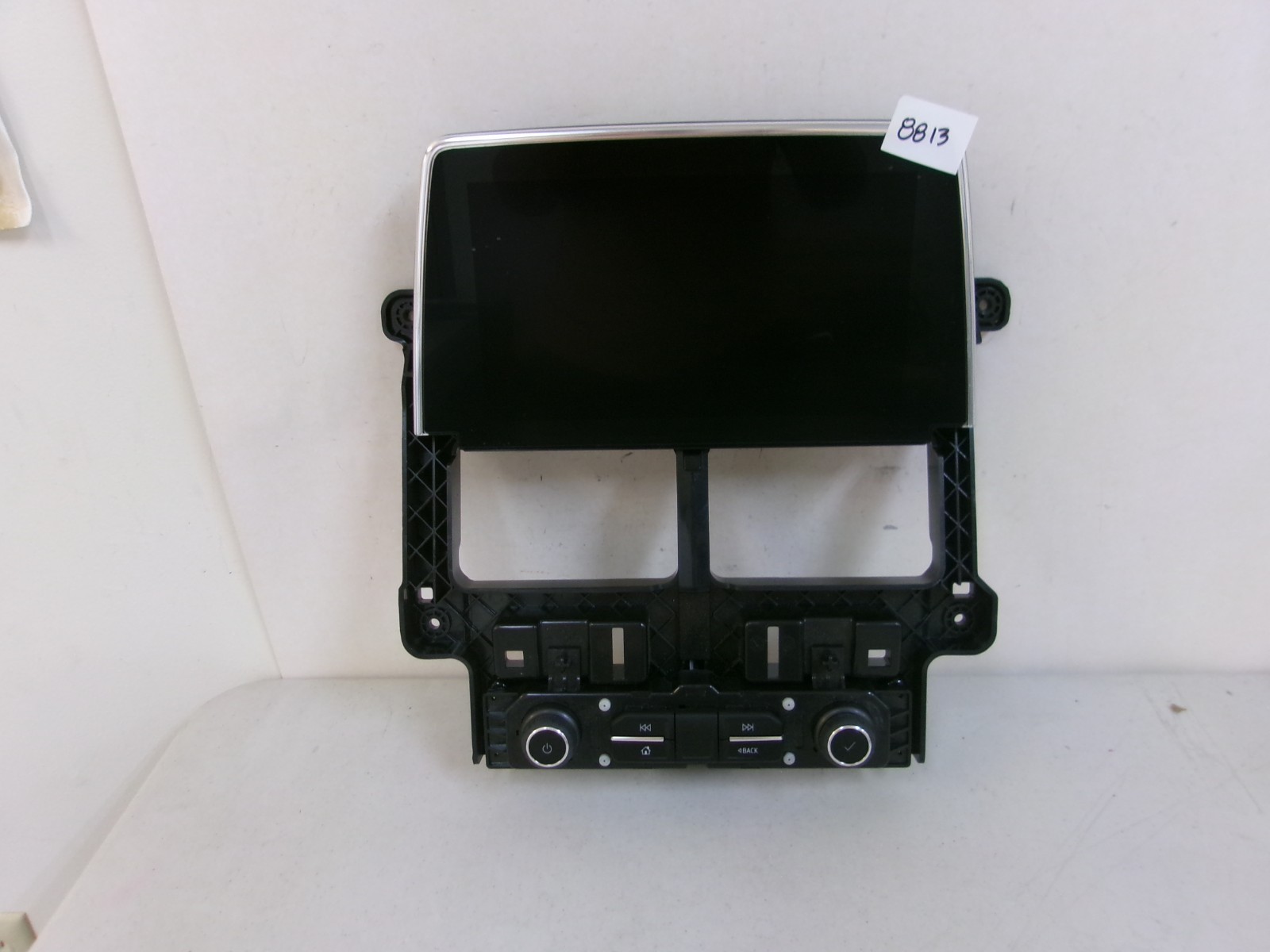 2021-23 Chevy Tahoe Suburban Touchscreen Info Display 86823151