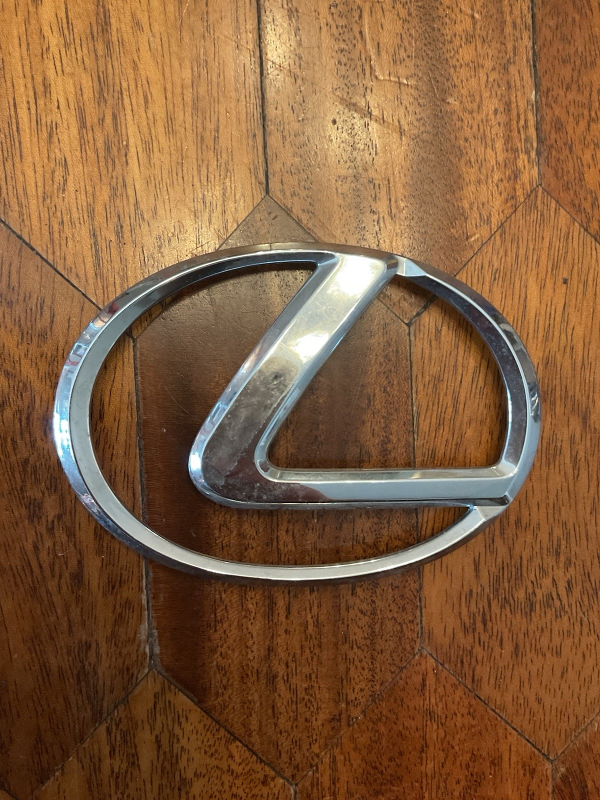 Vintage Lexus Emblem #9 Vintage Lexus Emblem #9