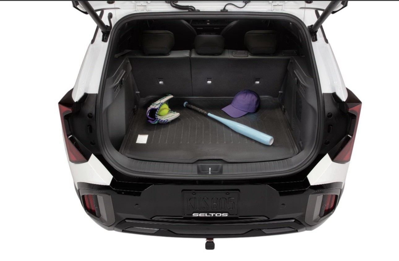 2027 Kia Seltos Reversible Cargo Tray OEM Trunk Mat Brand New