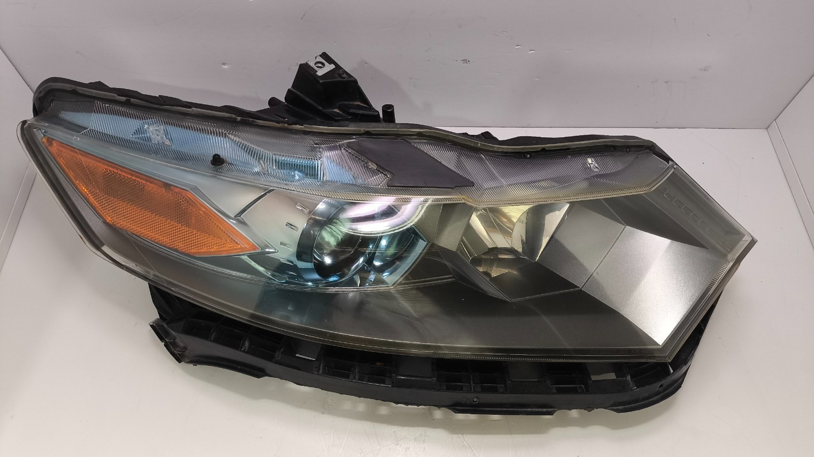 2012-2014 HONDA INSIGHT FRONT RIGHT RH PASSENGER HEADLIGHT LAMP HALOGEN OEM