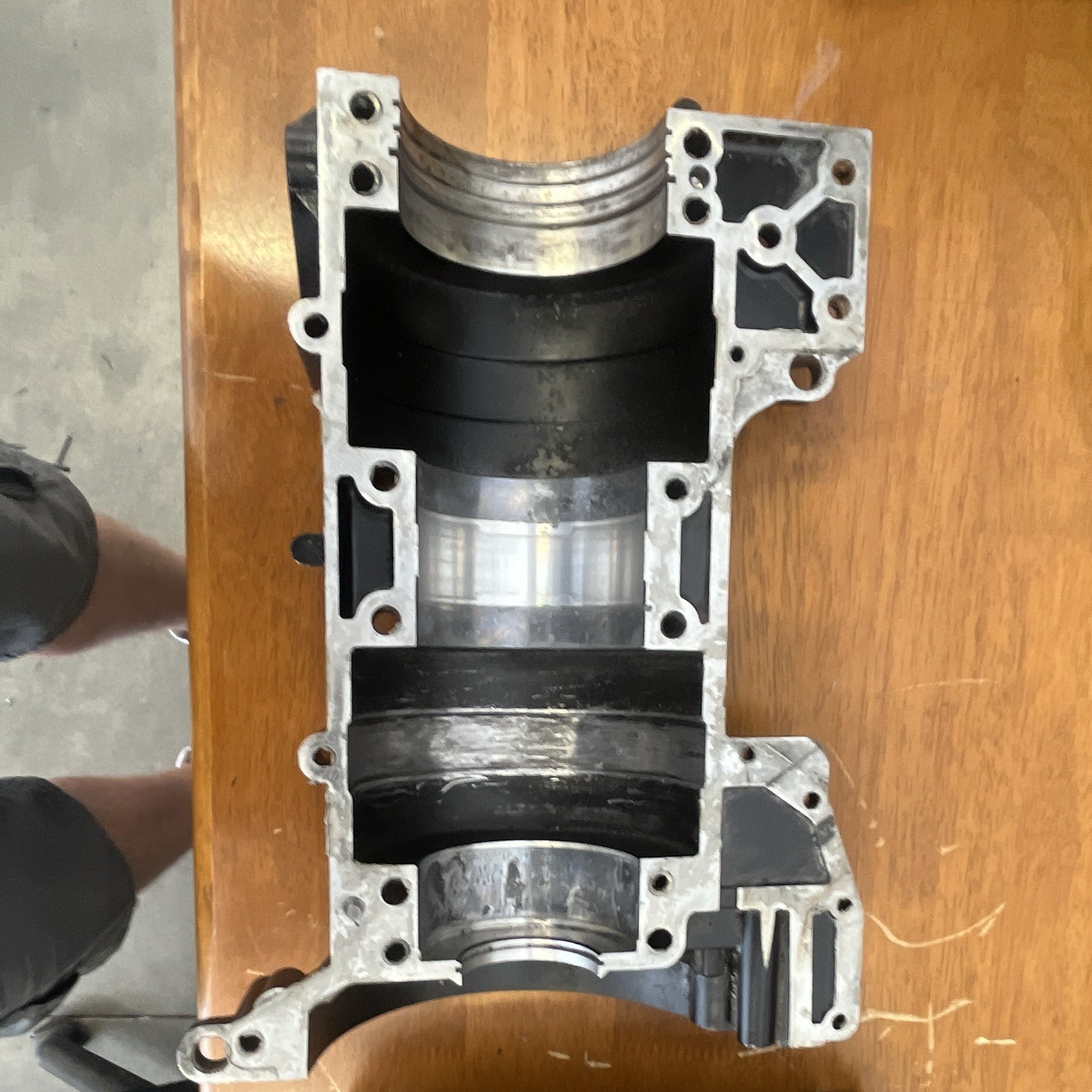 98-2005 Yamaha Wave runner 66e Motor Crankcase Gp800 Gp800r Xlt800 98-2005 Yamaha Wave runner 66e Motor Crankcase Gp800 Gp800r Xlt800