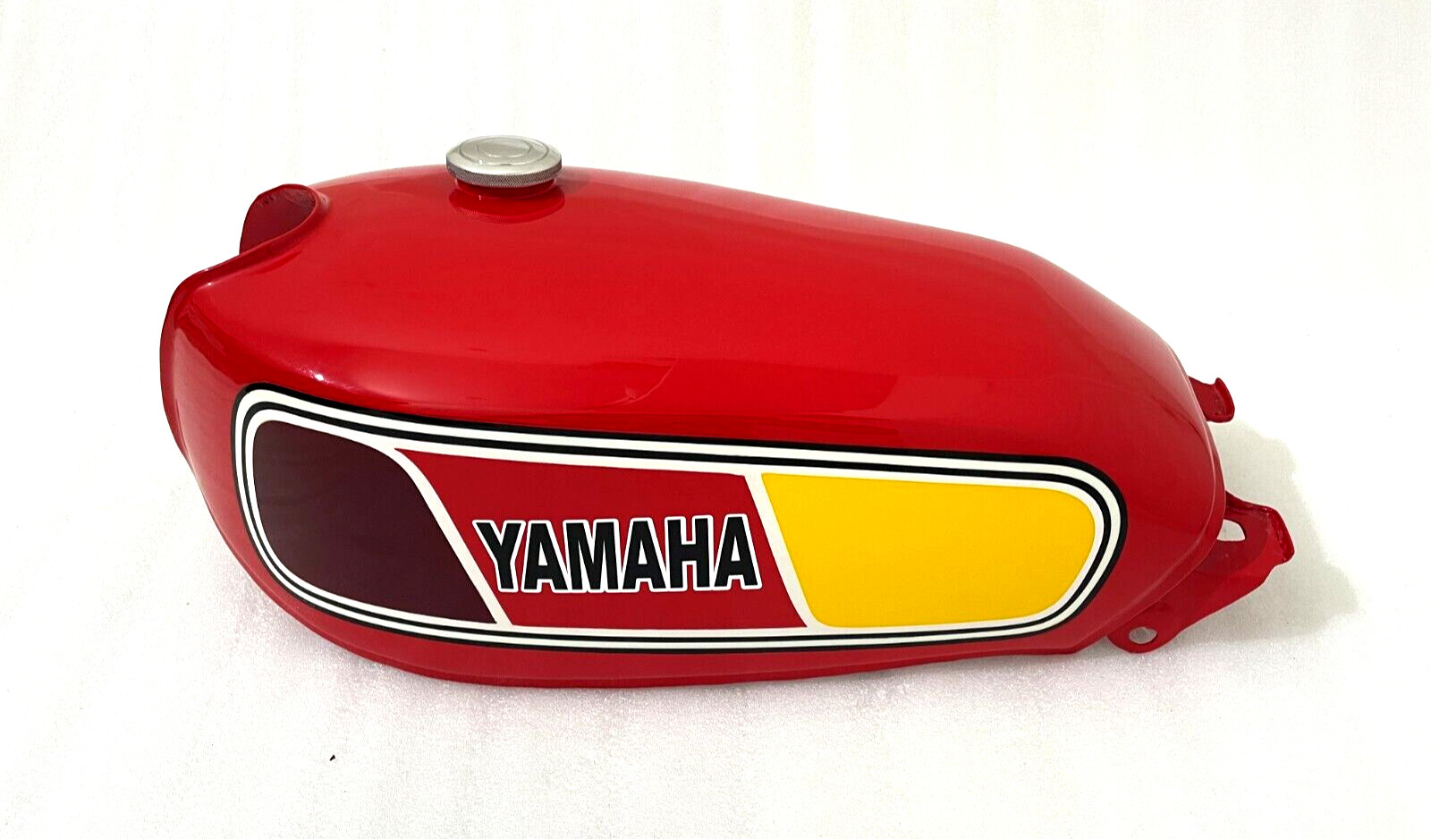 Yamaha 250 DT DT250 Enduro Steel Red Painted Fuel Petrol Tank 1977-1979 |Fit