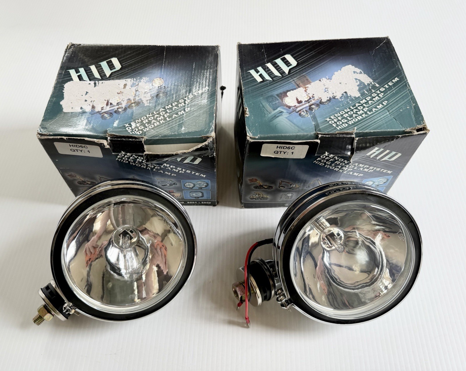 Pair NOS Round Xenon HID Utility Work Lights Fog Lamps Chrome 6”