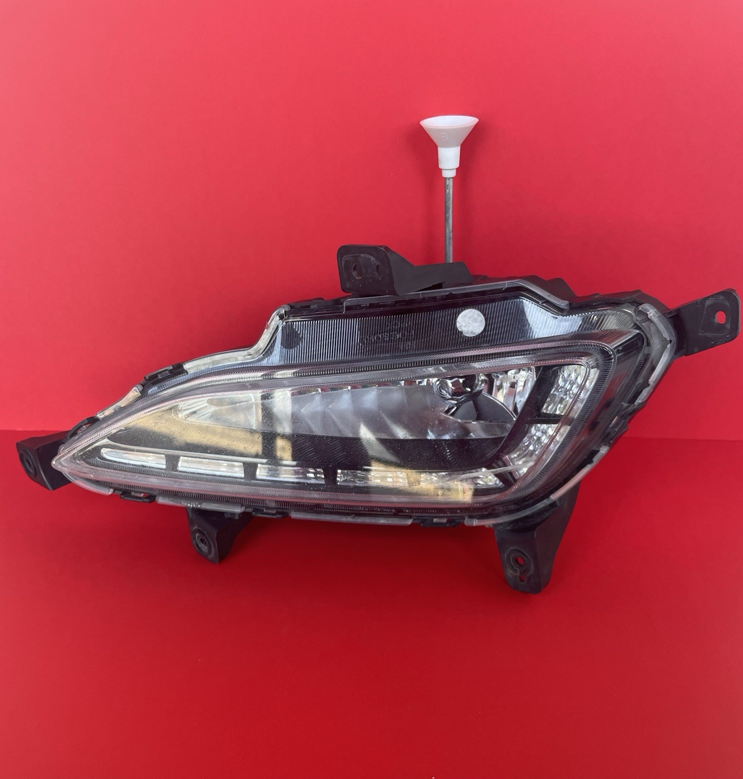 16-18 Hyundai Tucson Right Passenger Side Fog Light Lamp Assembly 92202-D3100