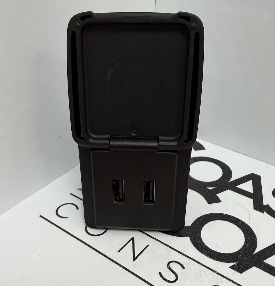CARPLAY 2 USB PORT 84075164 | 2014 2015 2016 2017 2018 SILVERADO SIERRA CONSOLE CARPLAY 2 USB PORT 84075164 | 2014 2015 2016 2017 2018 SILVERADO SIERRA CONSOLE