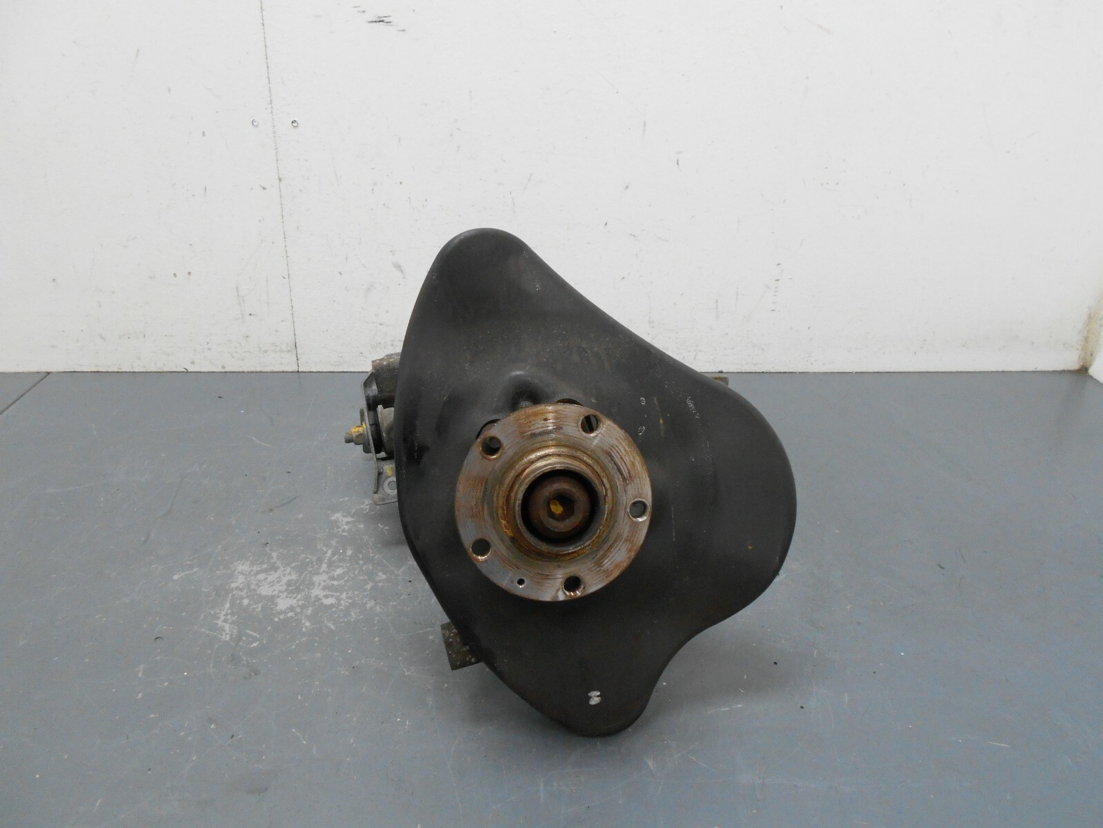 2012 Lamborghini Gallardo LP550-2 Right Front Hub / Control Arms #01960 CA3