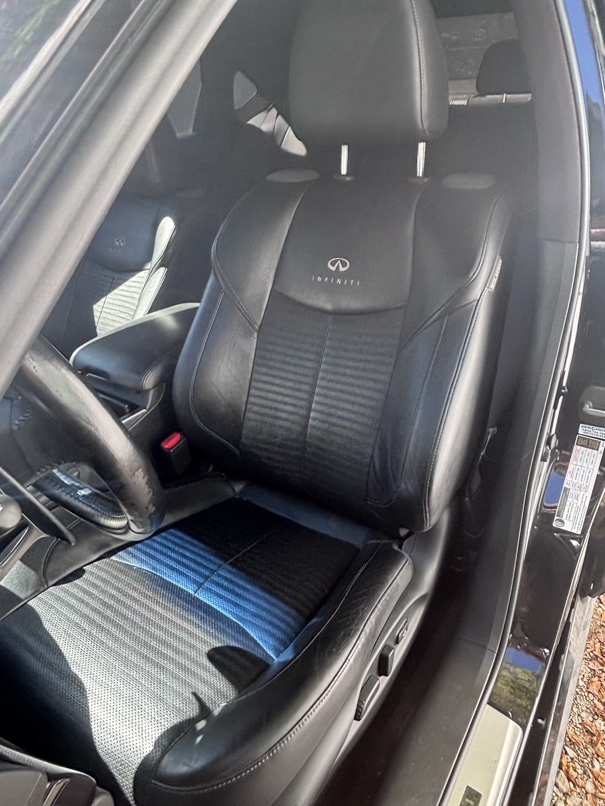 Infiniti M56 S seats Infiniti M56 S seats