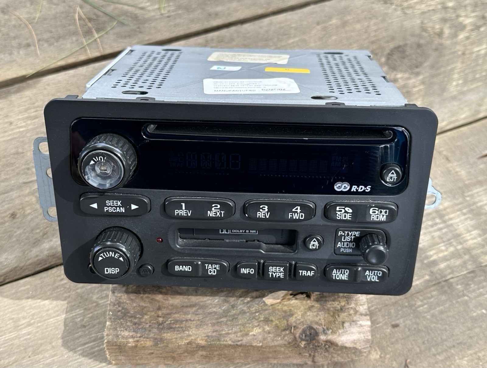 OEM 2000-2005 GM CHEVY - MONTE CARLO, VENTURE, IMPALA, MALIBU - CD RADIO STEREO OEM 2000-2005 GM CHEVY - MONTE CARLO, VENTURE, IMPALA, MALIBU - CD RADIO STEREO