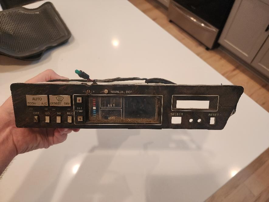 1984-1986 Nissan 300ZX Z31 OEM Digital A/C Heater Climate Control Unit Assembly 1984-1986 Nissan 300ZX Z31 OEM Digital A/C Heater Climate Control Unit Assembly