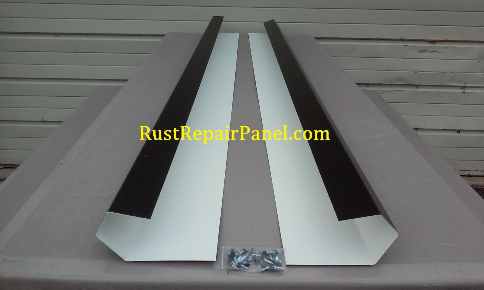 PONTIAC G6 ROCKER PANEL COVER KIT 2005-2010