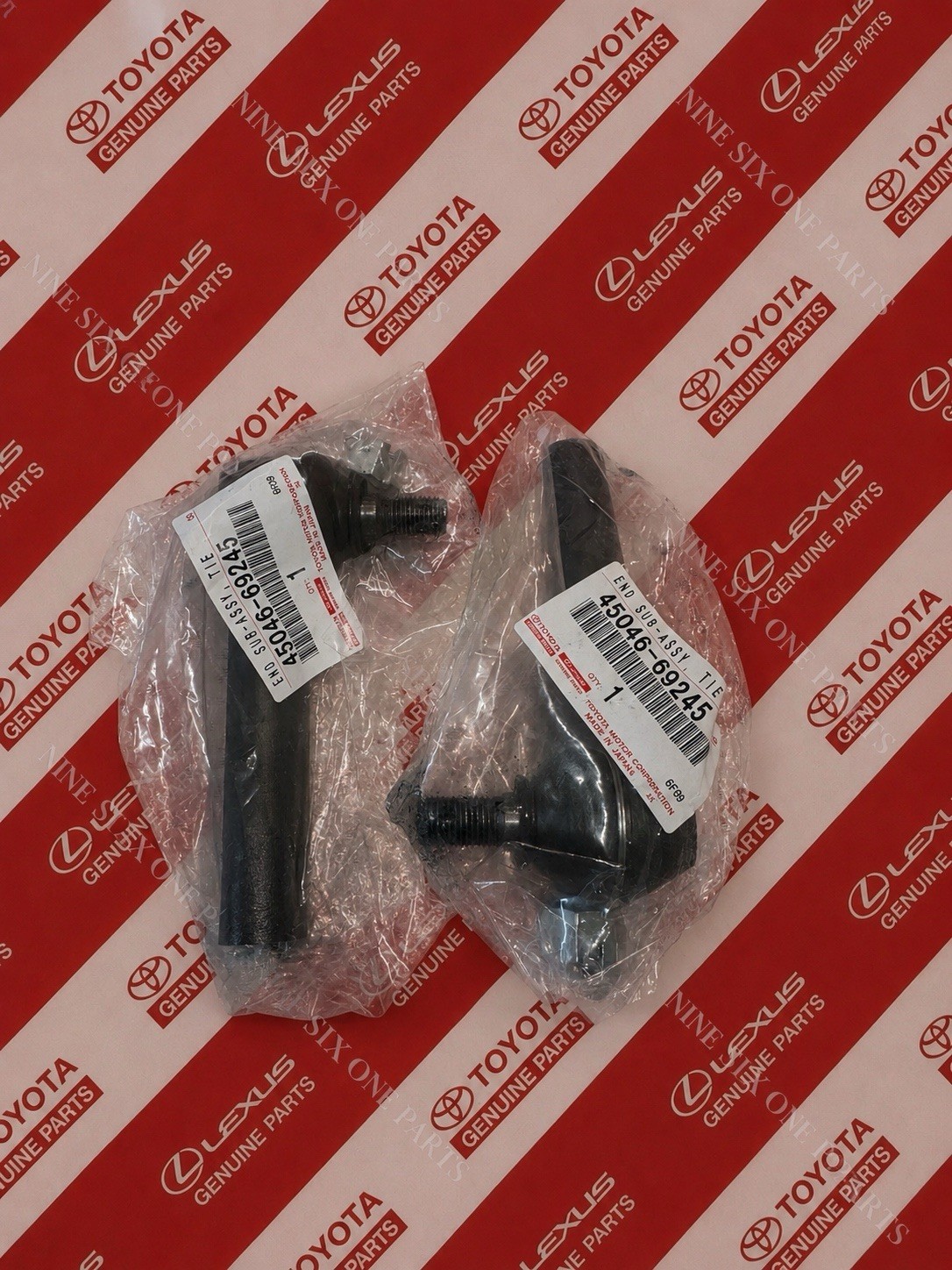 (4504669245 x 2) Genuine Toyota/Lexus LH/RH Outer Tie Rod End Set GX460/4Runner