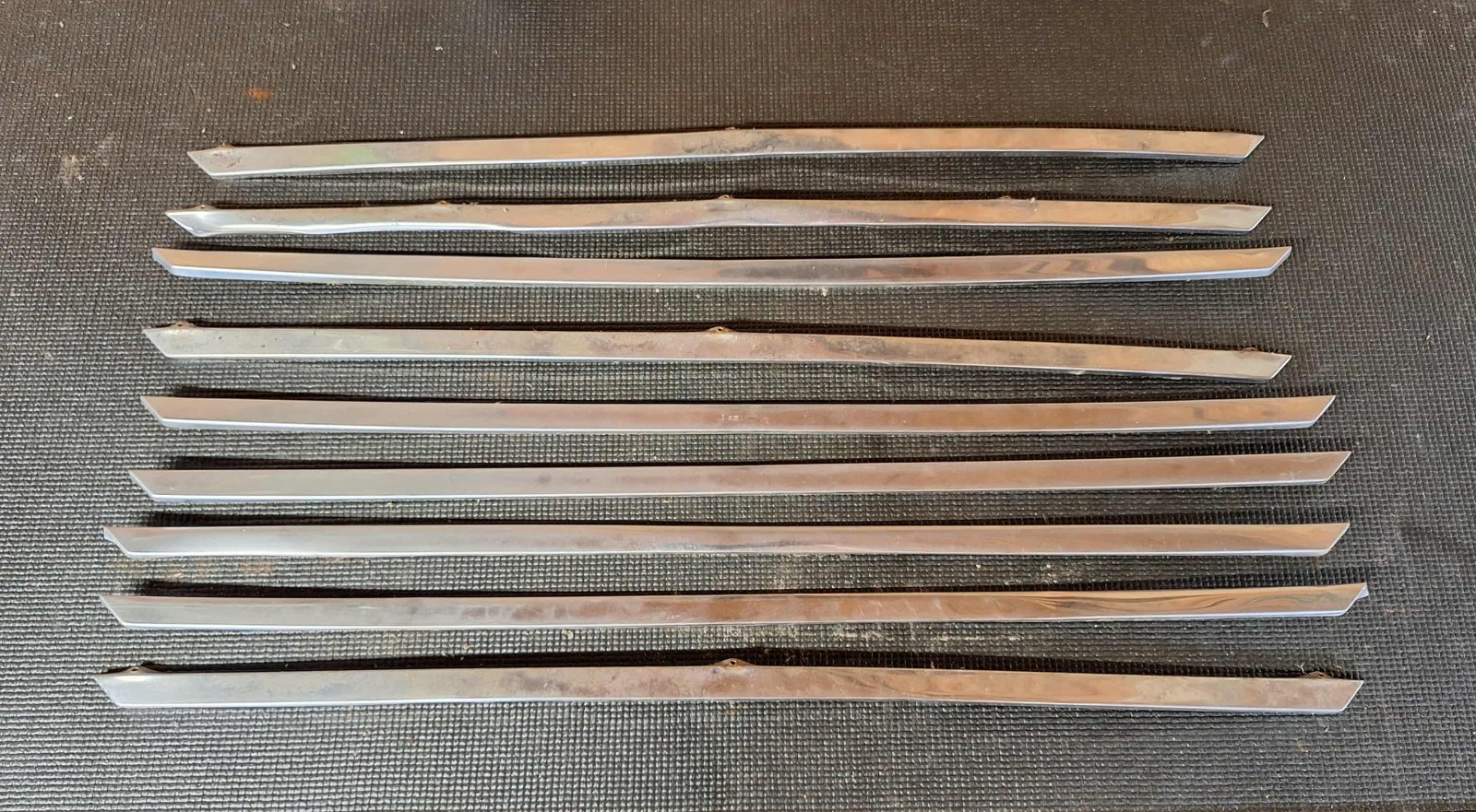 1936 1937 GMC Truck Hood Trim Spears SHIPS WORLDWIDE