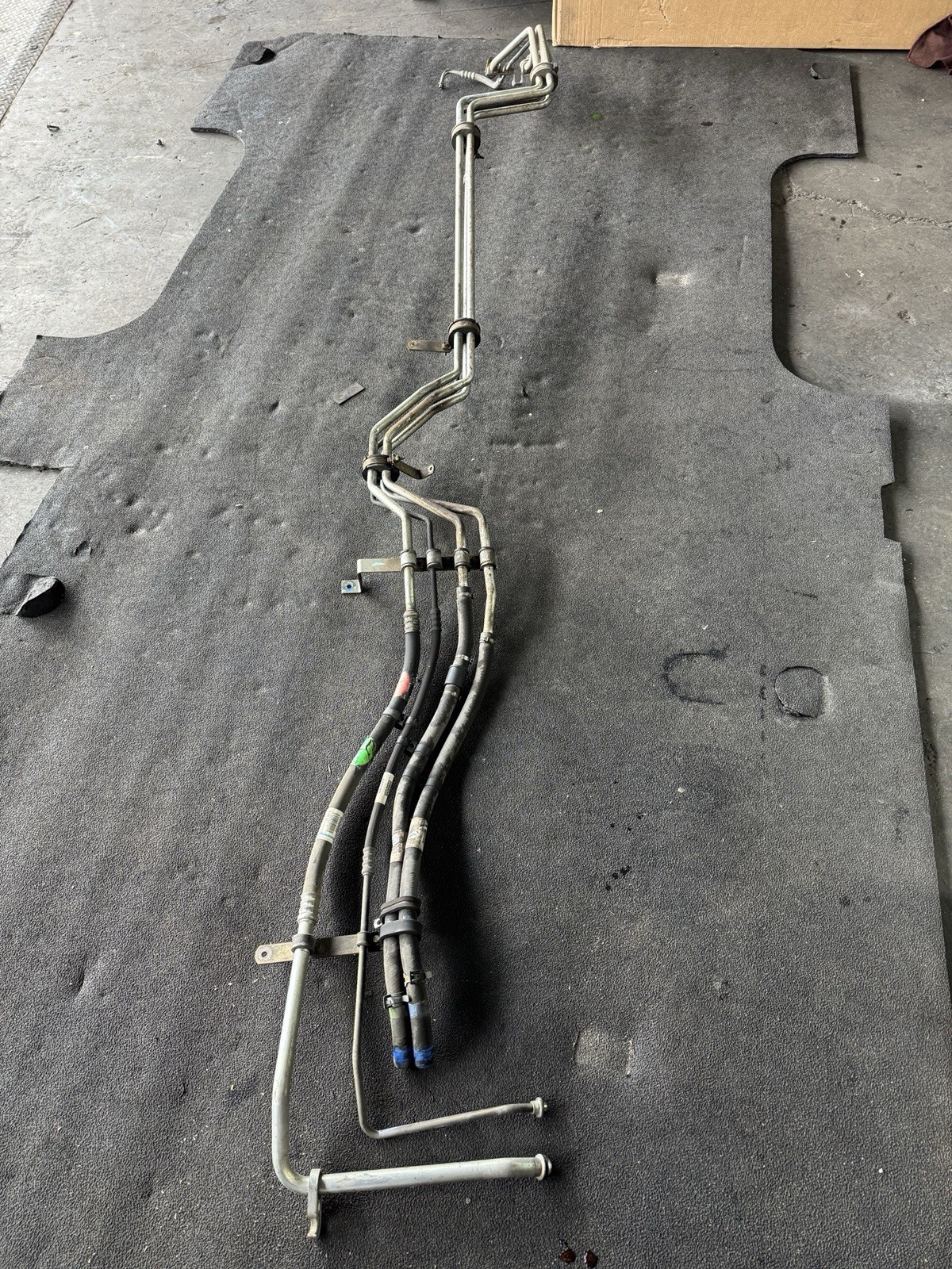 21 Kenworth T680 Sleeper HVAC Lines Assembly 2021 OEM