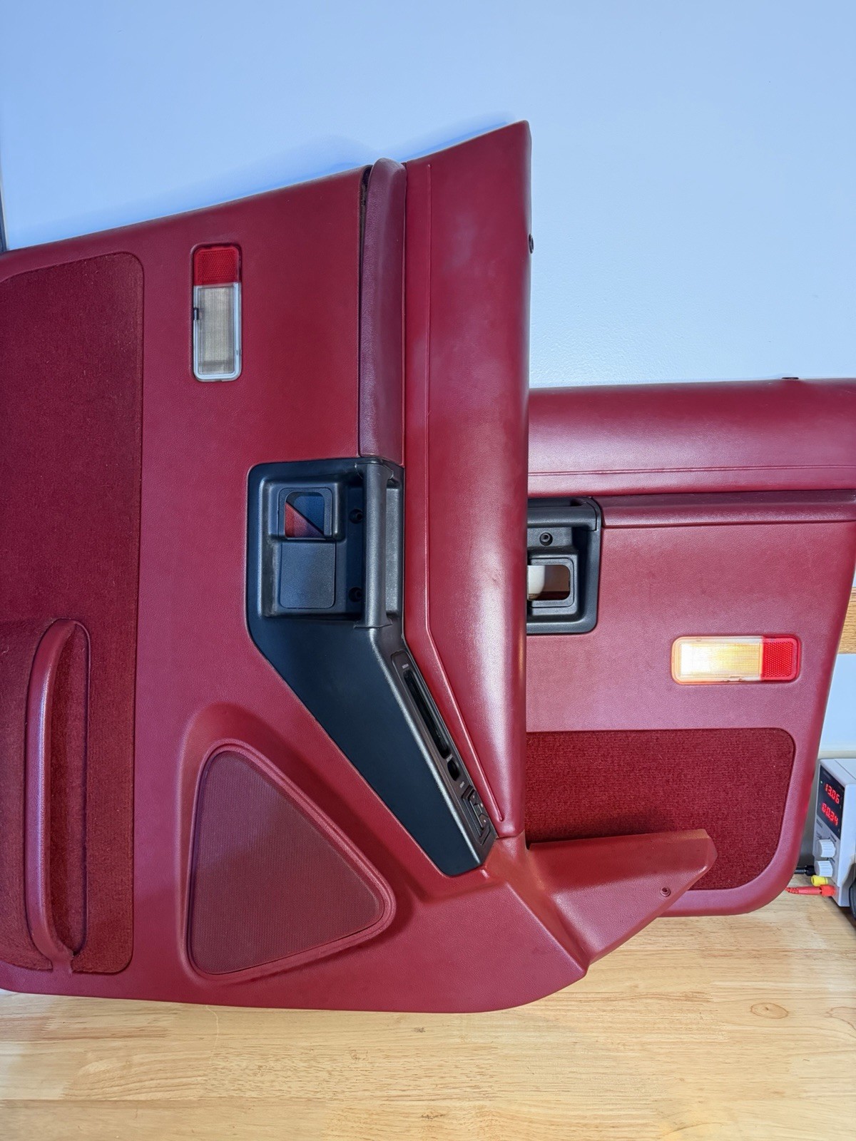 📍OEM 1991-1994 Ford Explorer Front Door Panels Pair - RED Power Windows Mint