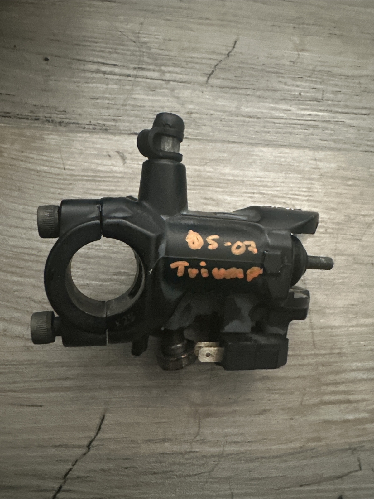 2006 05-07 Triumph 1050 Speed Triple Front Brake Master Cylinder Lever