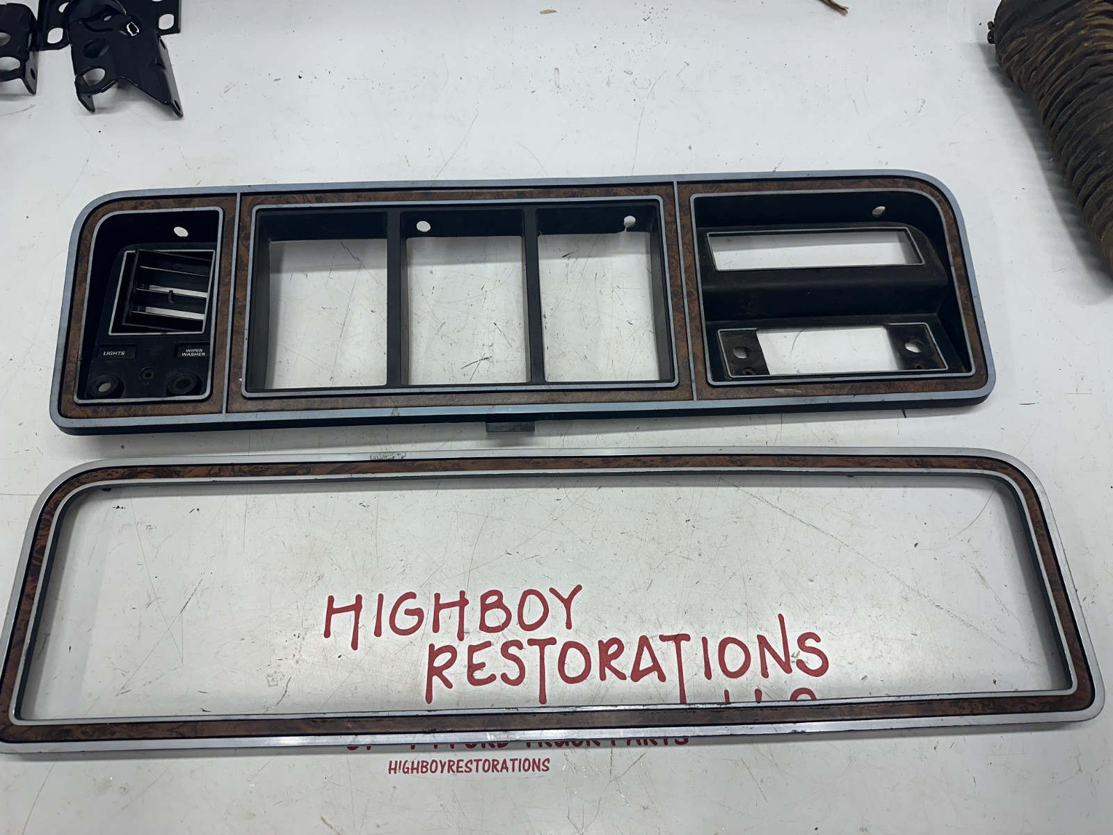 73-79 Ford F250 Truck Wood Grain AC Dash Bezel Glove Box Surround