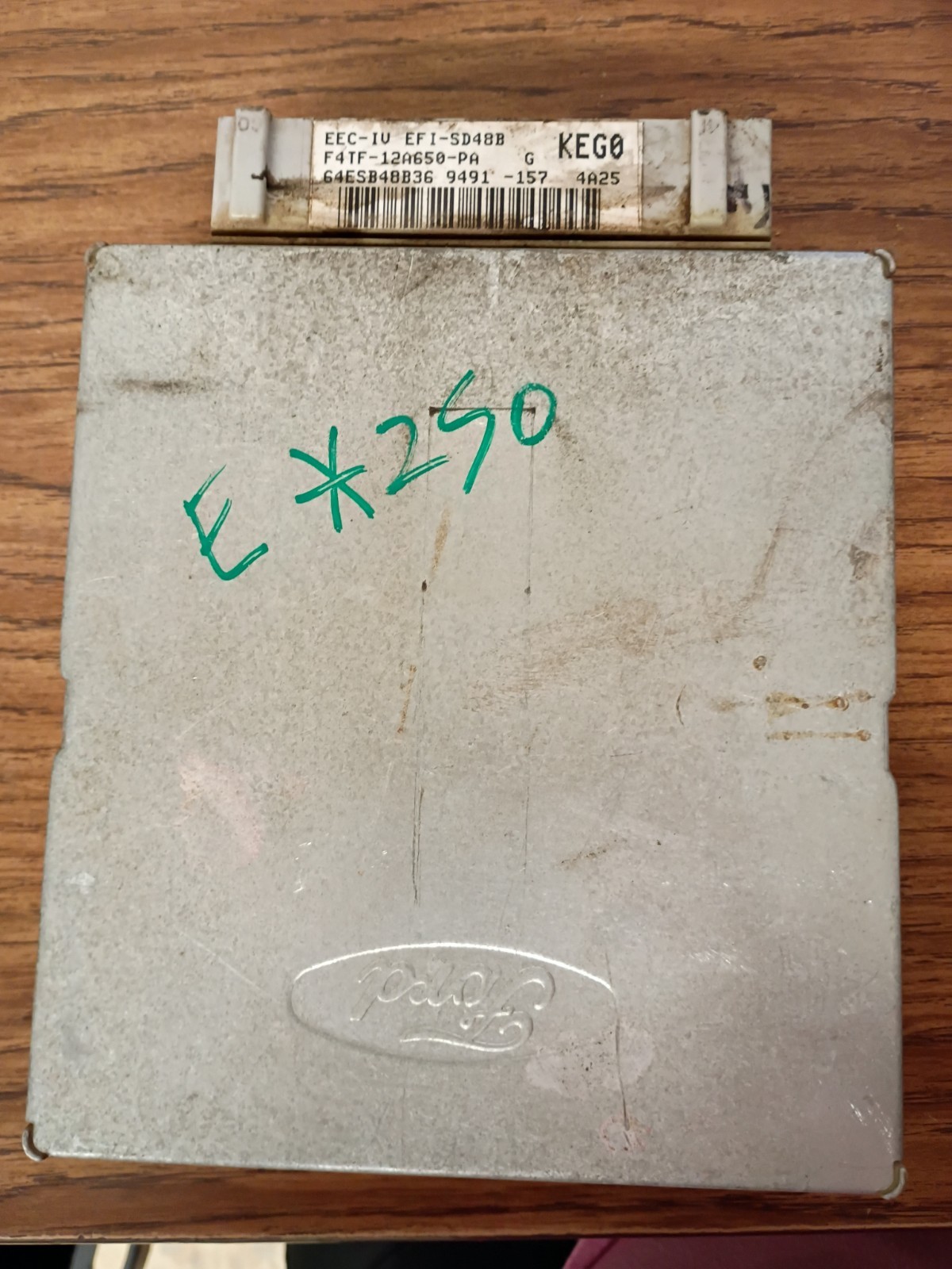 1994 Ford F250 F350 5.8 AT ECU ECM PCM Engine Control Module F4TF-12A650-PA KEG0 1994 Ford F250 F350 5.8 AT ECU ECM PCM Engine Control Module F4TF-12A650-PA KEG0