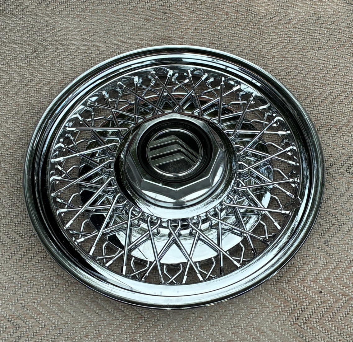 OEM 1988 1989 1990 1991 Mercury Grand Marquis Chrome Wire Spoke 15 OEM 1988 1989 1990 1991 Mercury Grand Marquis Chrome Wire Spoke 15
