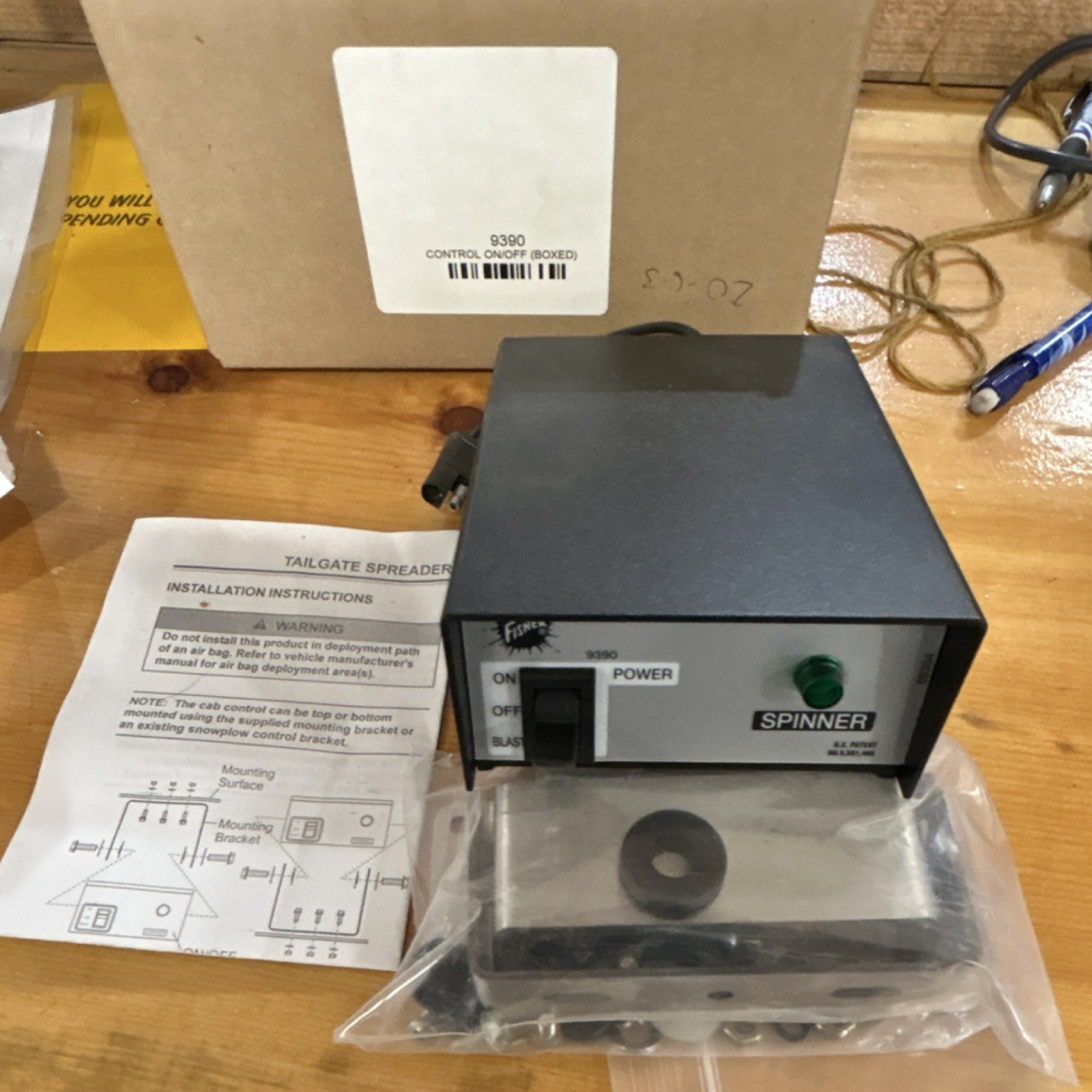 Genuine OEM Fisher 9390 On/Off Controller with Adapter fits 500 1000 2000 2500