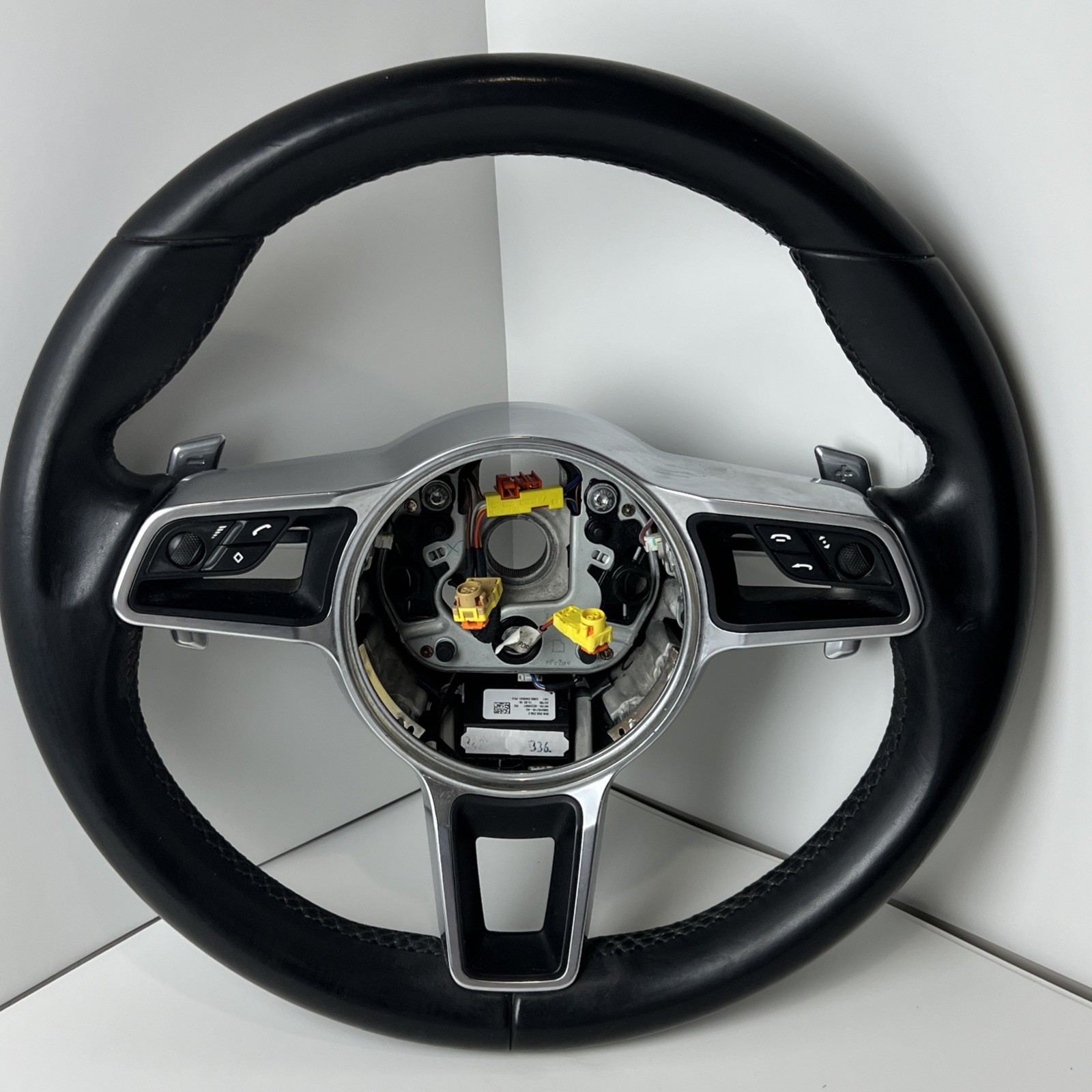 2016 PORSCHE MACAN STEERING WHEEL PADDLE SHIFTERS ASSEMBLY BLACK OEM 2016 PORSCHE MACAN STEERING WHEEL PADDLE SHIFTERS ASSEMBLY BLACK OEM