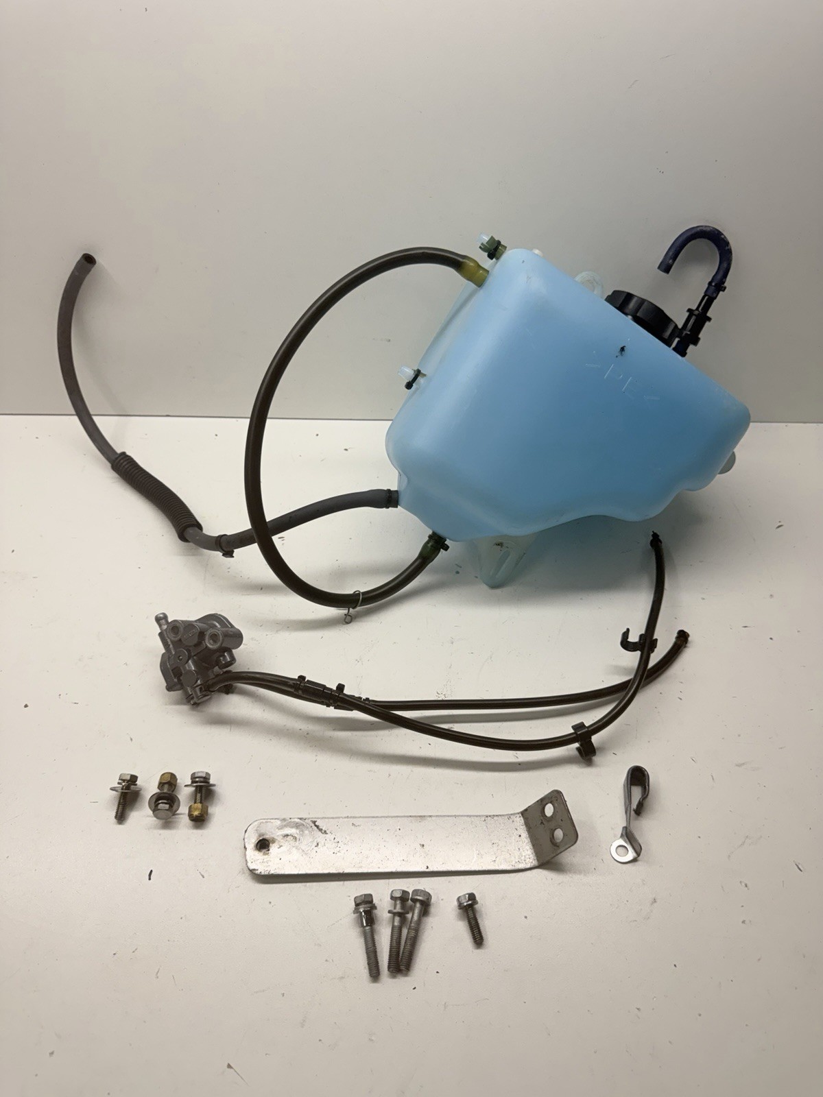 1993-1996 Yamaha Waveblaster 1 One Oil Injection Tank OEM