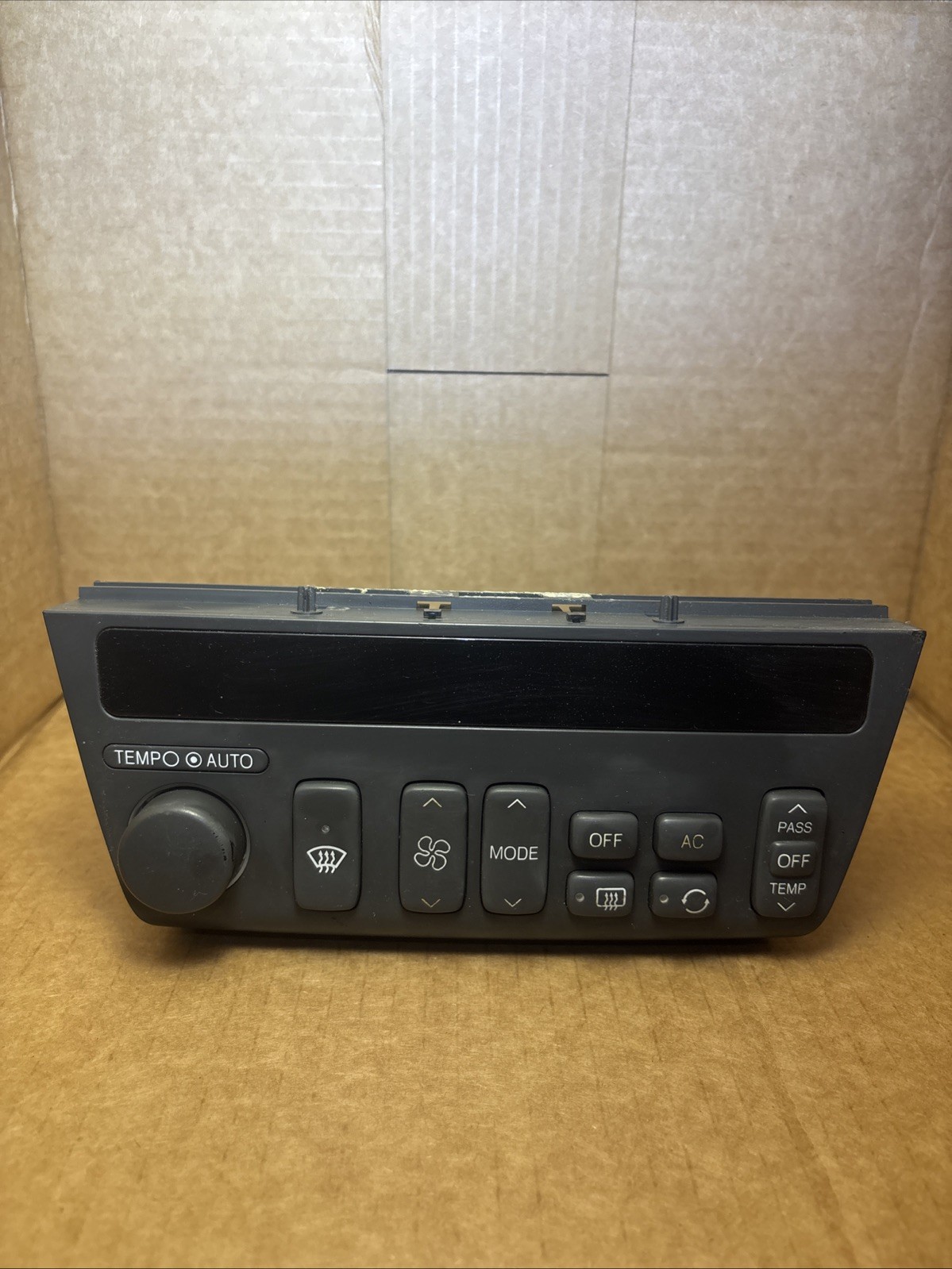 97-02 Cadillac Eldorado Deville Seville  Ac Heater Temperature Climate Control 