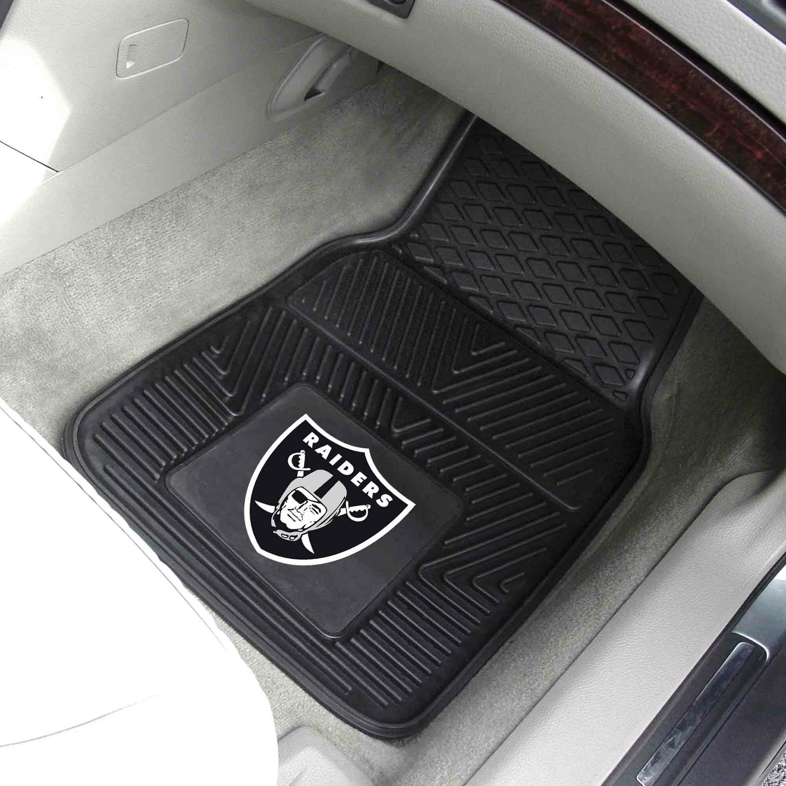 Fanmats 8774 Las Vegas Raiders Heavy Duty Car Mat Set - 2 Pieces
