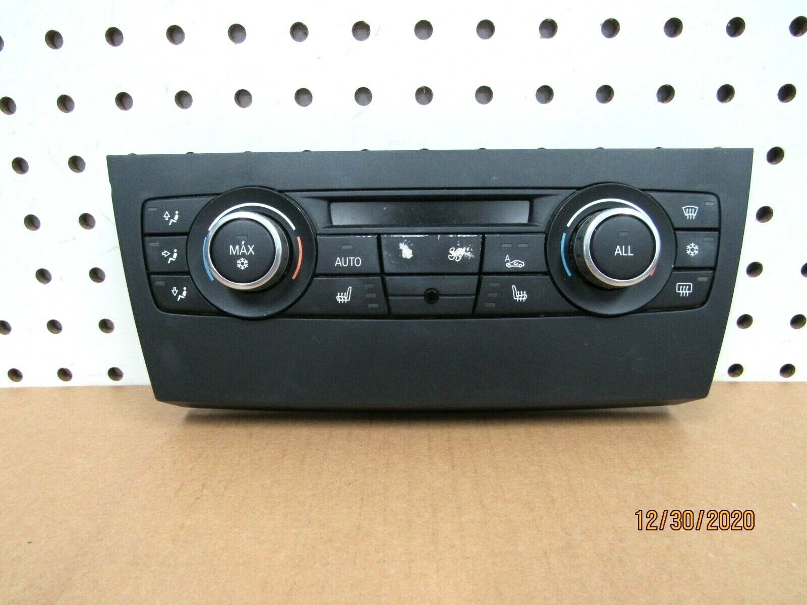 10 11 BMW 328i Heater AC Temp Climate Control OEM 64119221854