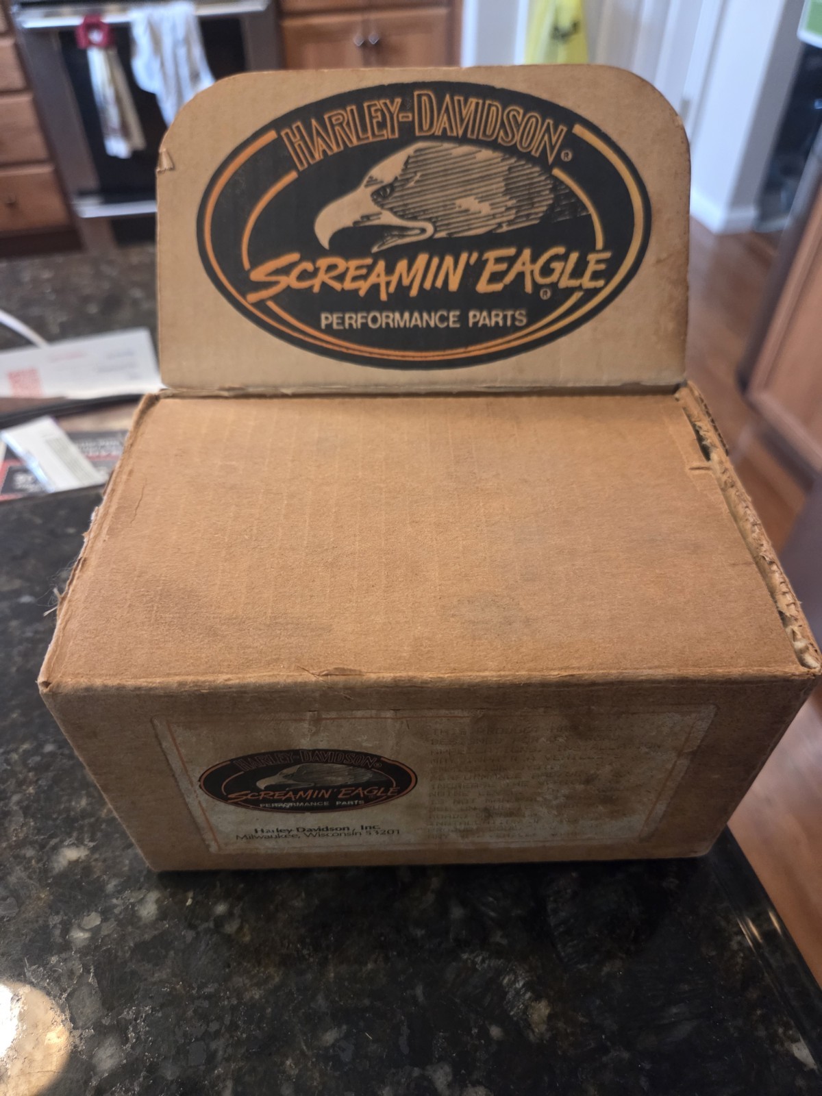 Vintage 1984 Harley Davidson Screamin\' Eagle Box & Older Camshaft Vintage 1984 Harley Davidson Screamin\' Eagle Box & Older Camshaft