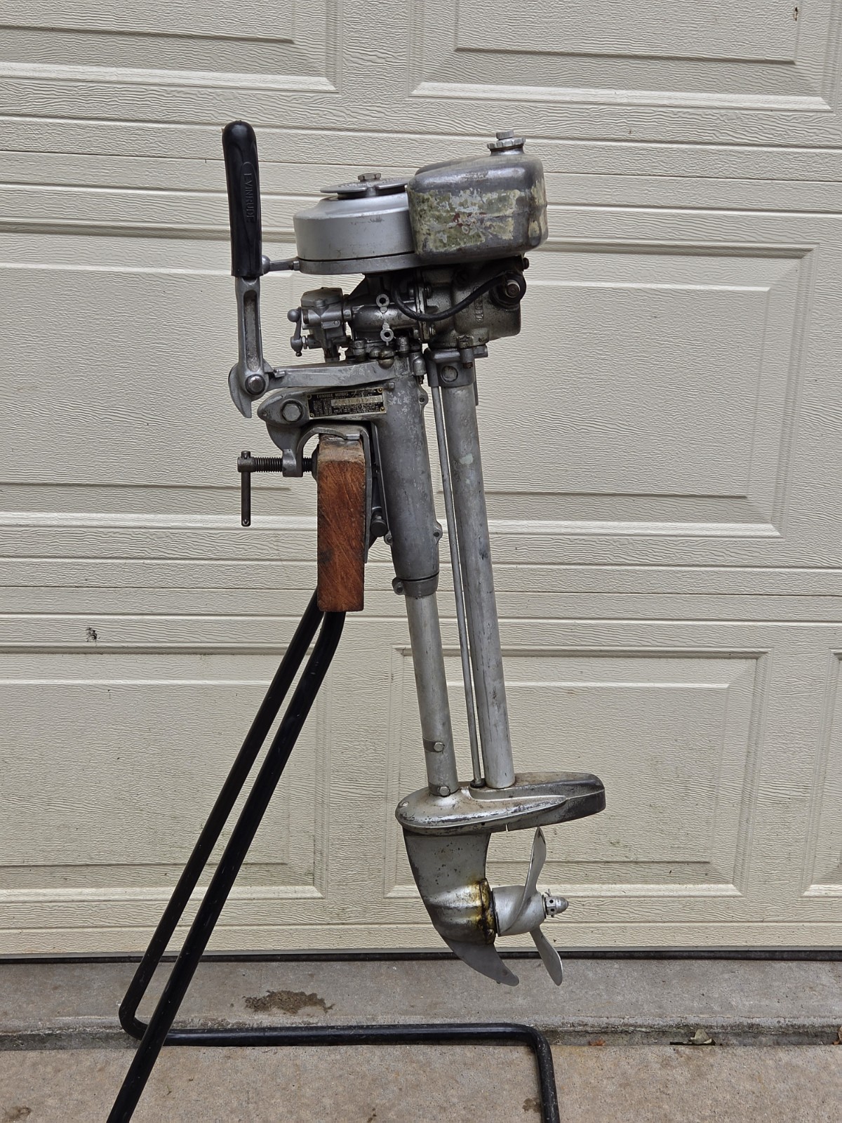Antique 1940 Evinrude Elto Ace 4351 1.8hp Outboard Motor Turns Over W/ Spark 