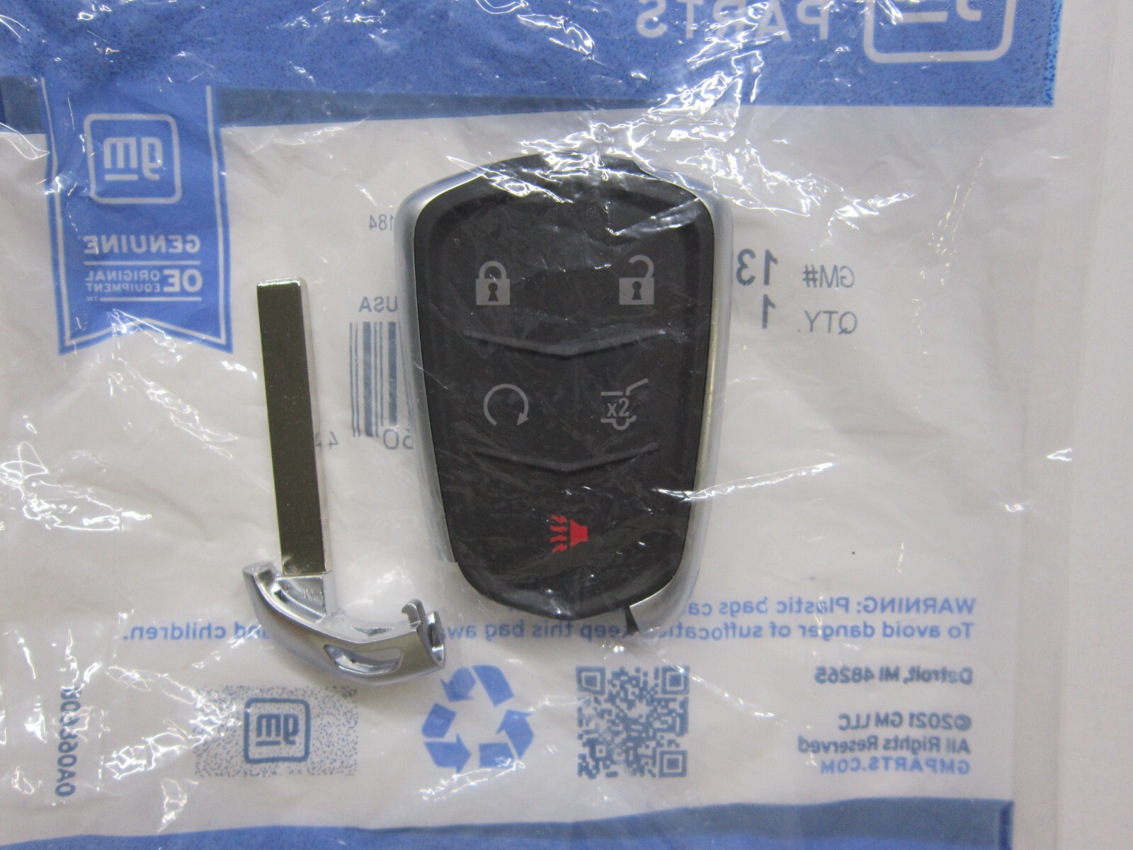 NEW OEM 2015-2016 CADILLAC SRX KEYLESS REMOTE SMART KEY FOB 13598528 315Mhz