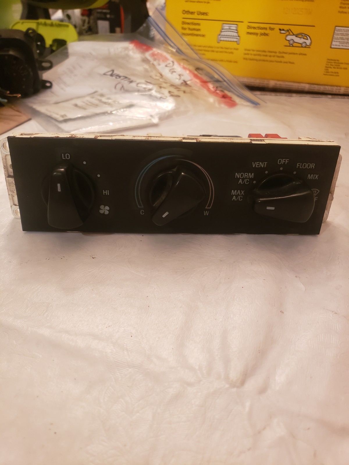 1992-1996 Ford Truck F150 F-250 F350 BRONCO AC HEATER Temp Climate Control OEM 1992-1996 Ford Truck F150 F-250 F350 BRONCO AC HEATER Temp Climate Control OEM