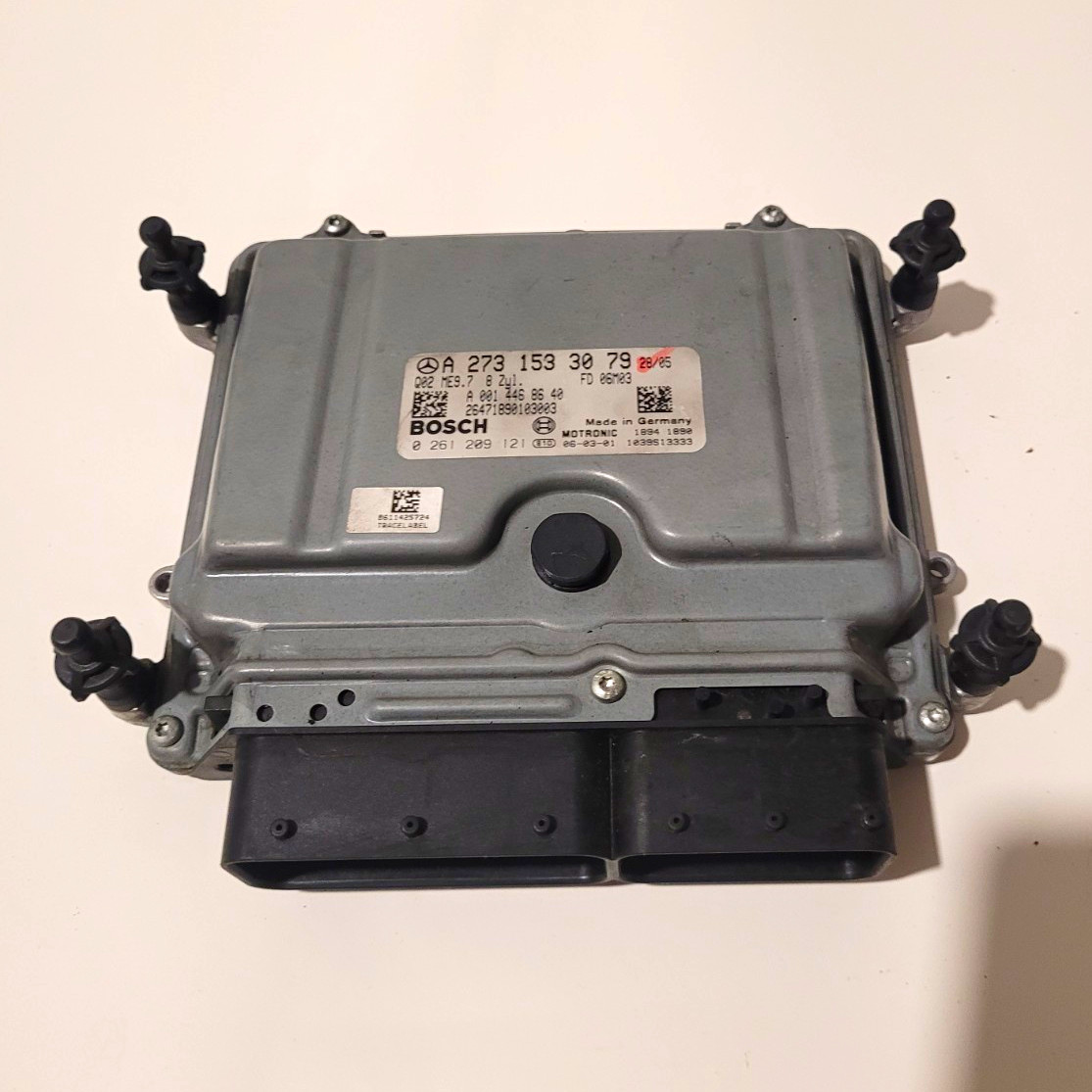 2007-2012 Mercedes-Benz Engine Control Module OEM Bosch A 273 153 30 79