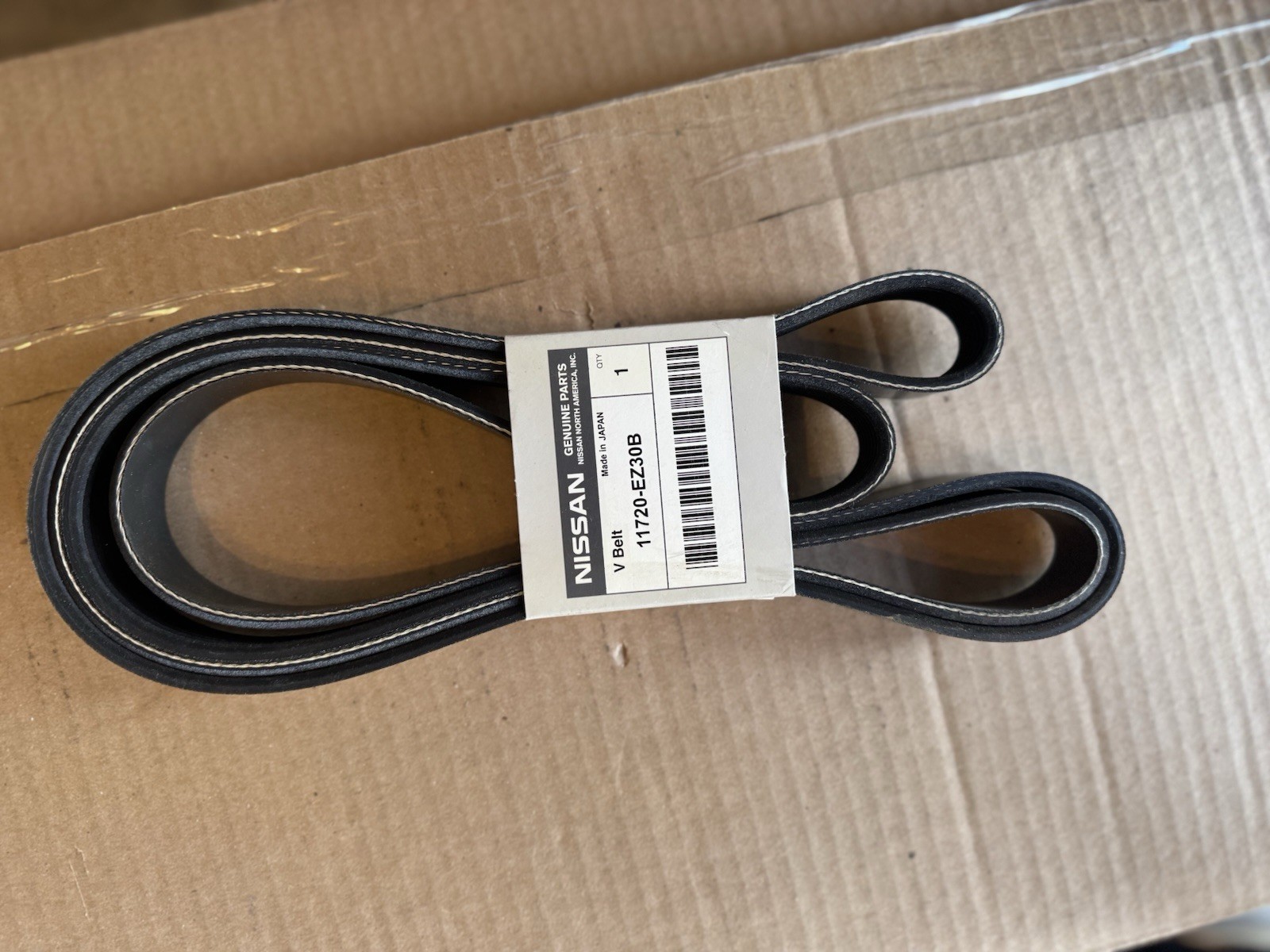 Genuine Nissan Serpentine Belt 11720-EZ30B Genuine Nissan Serpentine Belt 11720-EZ30B
