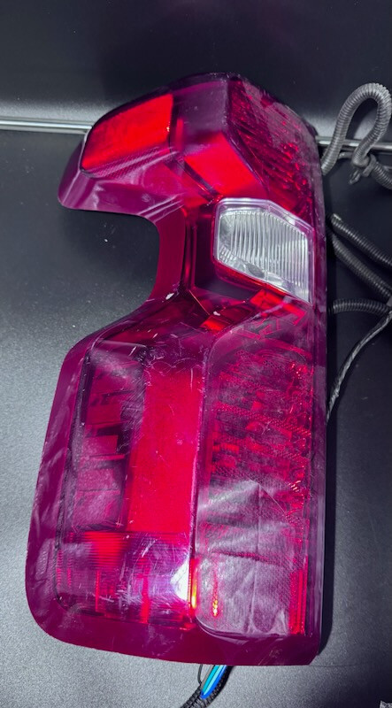 2020-2023 Chevrolet Silverado 2500 / 3500 Driver Left Tail Light New OEM