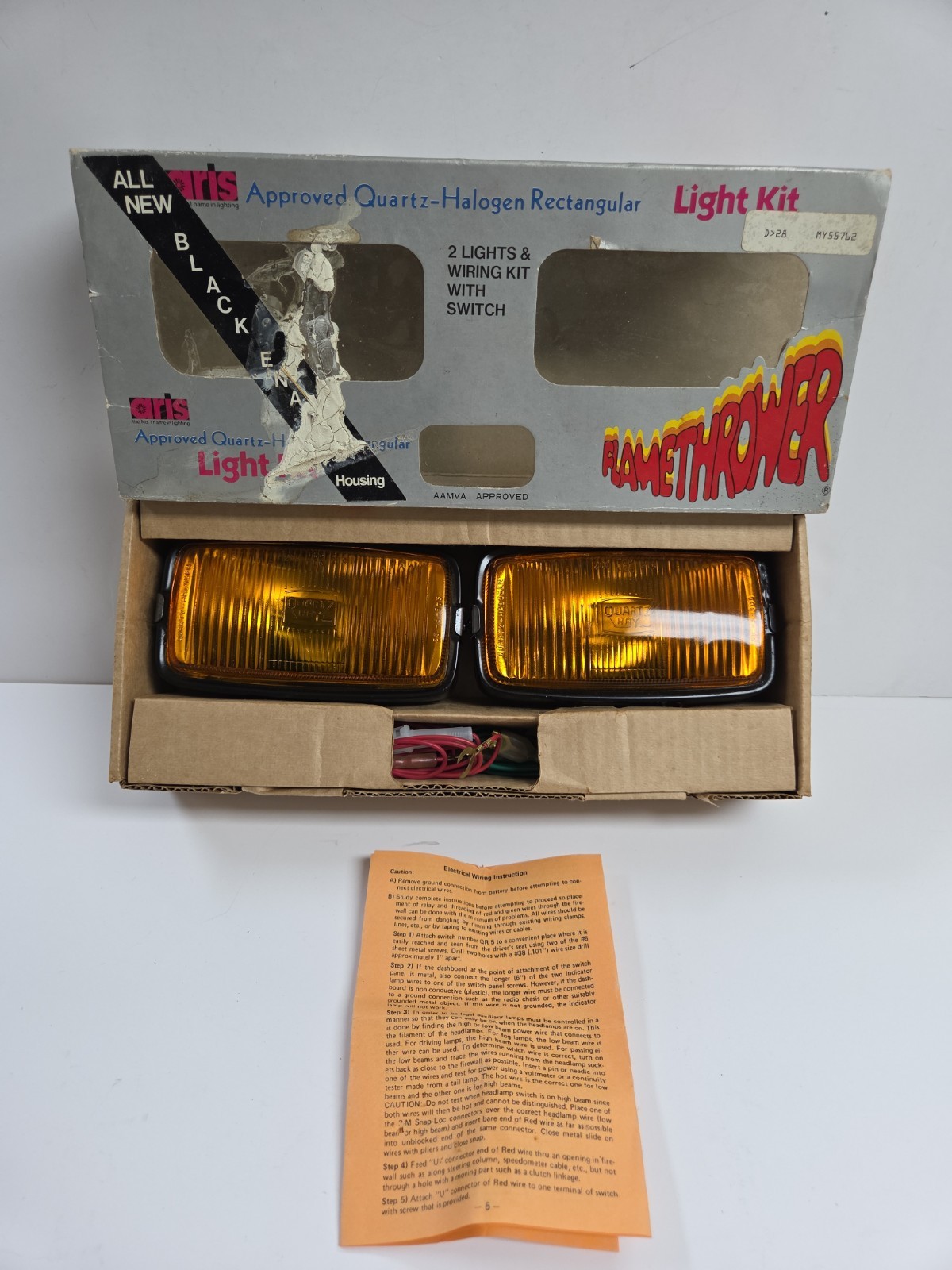 NOS Aris Flamethrower 1050 Amber Fog Lights Driving Lights Black Enamel Quartz