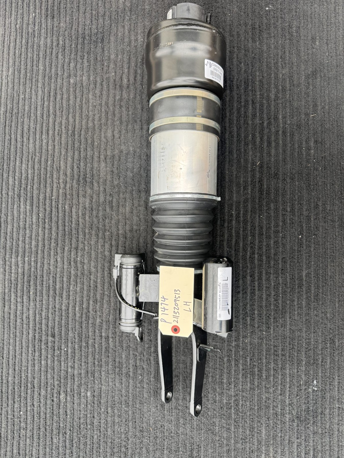 1PC 2003-09 Mercedes-Benz E-Class E320 E350 Air Suspension Strut OEM 2113209513