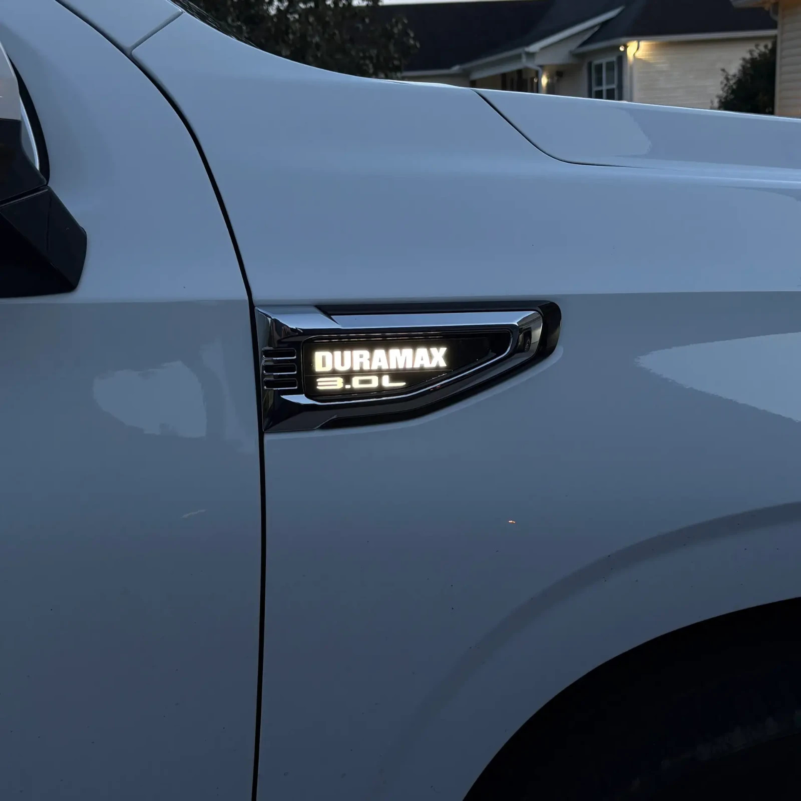 Illuminated LED Fender Badges for 2021-2027 GMC Yukon-Plug & Play Kit