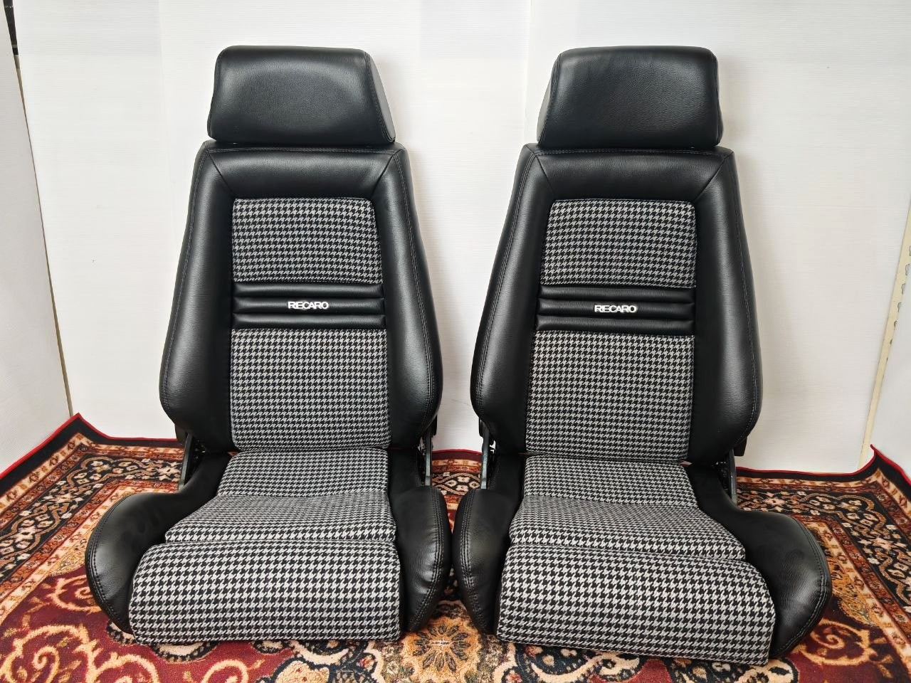 {INCLUDED TARIFF FOR US} RECARO LX-C Reupholstered Pepita Grey Classic Style