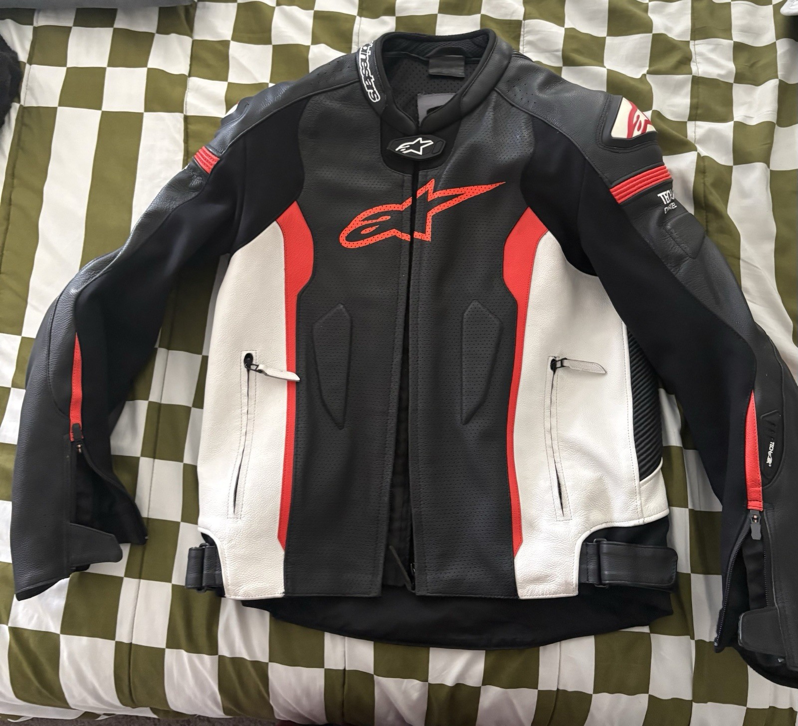 Alpinestars Missile Tech Air Leather Jacket, Black Red & White Size 54 Euro