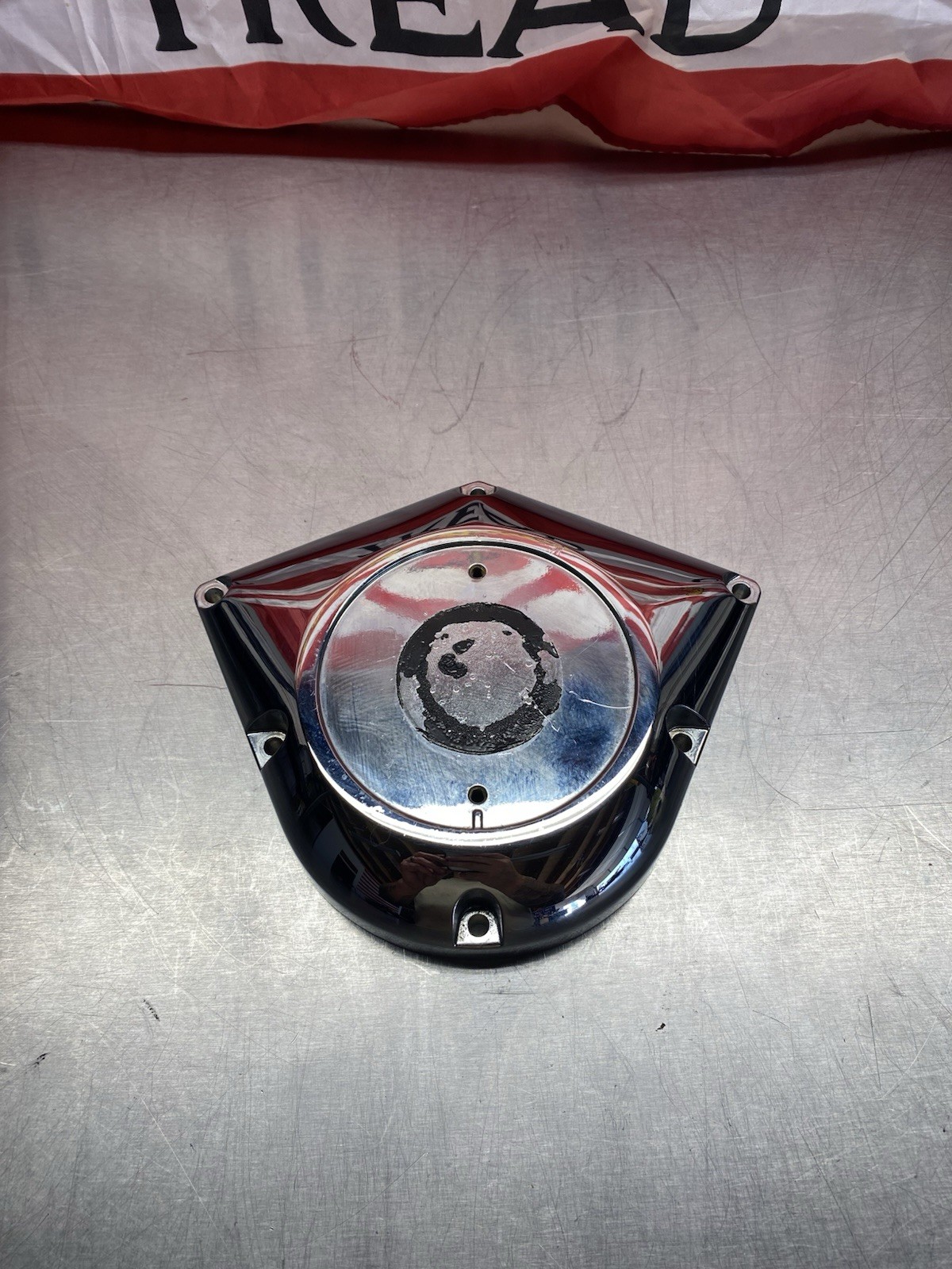 Used OEM 03-06 Victory Chrome Cam Cover V92 Jackpot Hammer Kingpin Vegas 5133265 Used OEM 03-06 Victory Chrome Cam Cover V92 Jackpot Hammer Kingpin Vegas 5133265