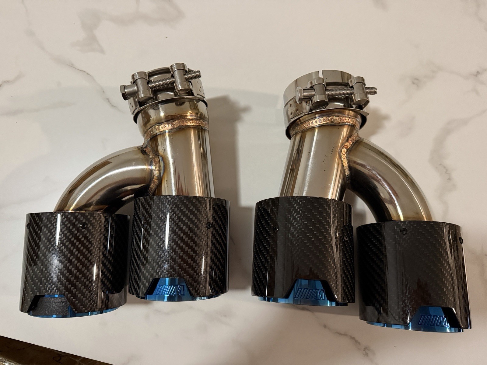 2016-2023 BMW G30 530i 540i Exhaust Tips Carbon Fiber W/ Blue Steel 3” Clamps On