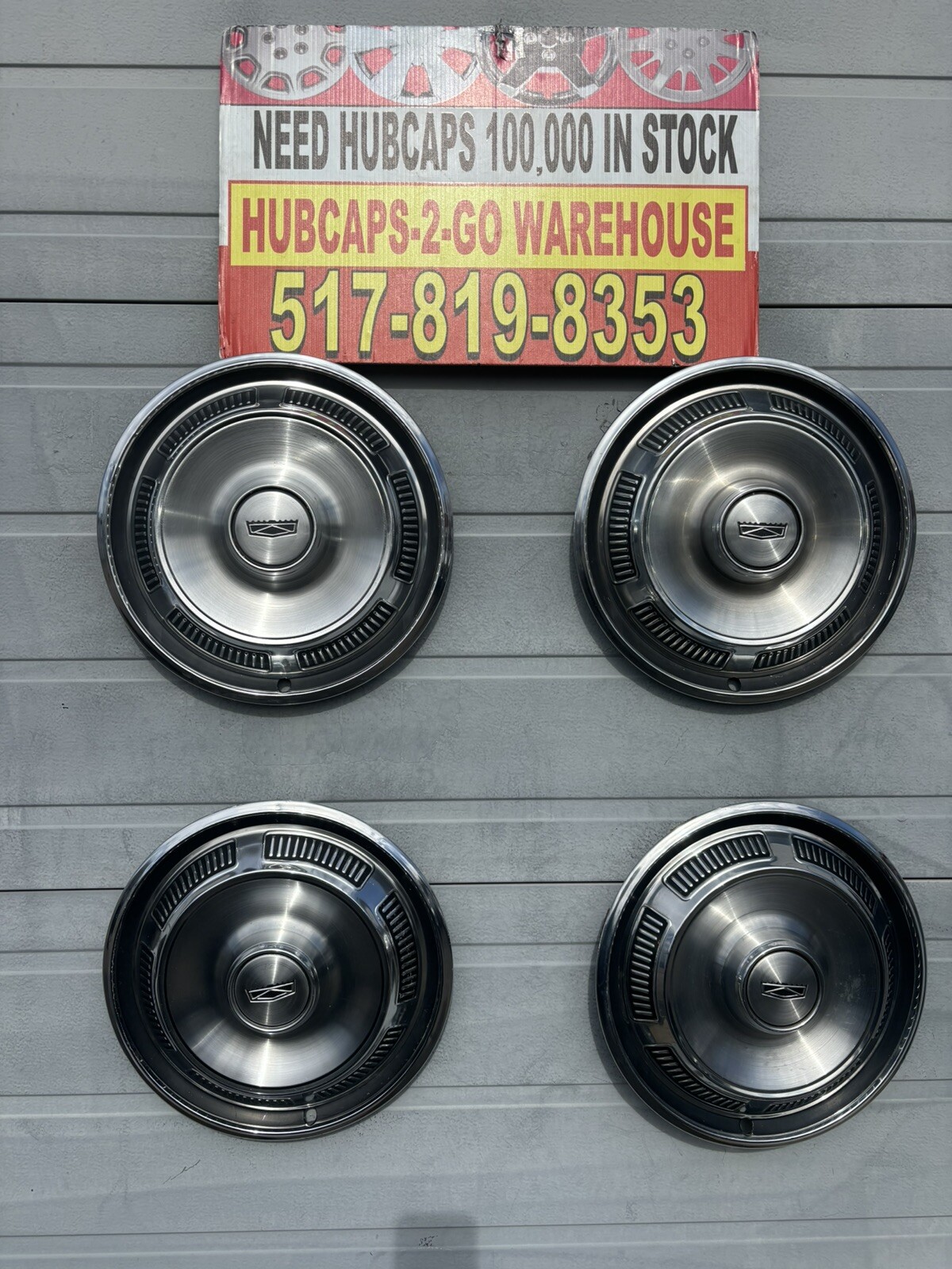 1969-71 Ford Torino  Ranchero Galaxie Fairlane 14” Hubcaps  Set 4 Rare Beautiful